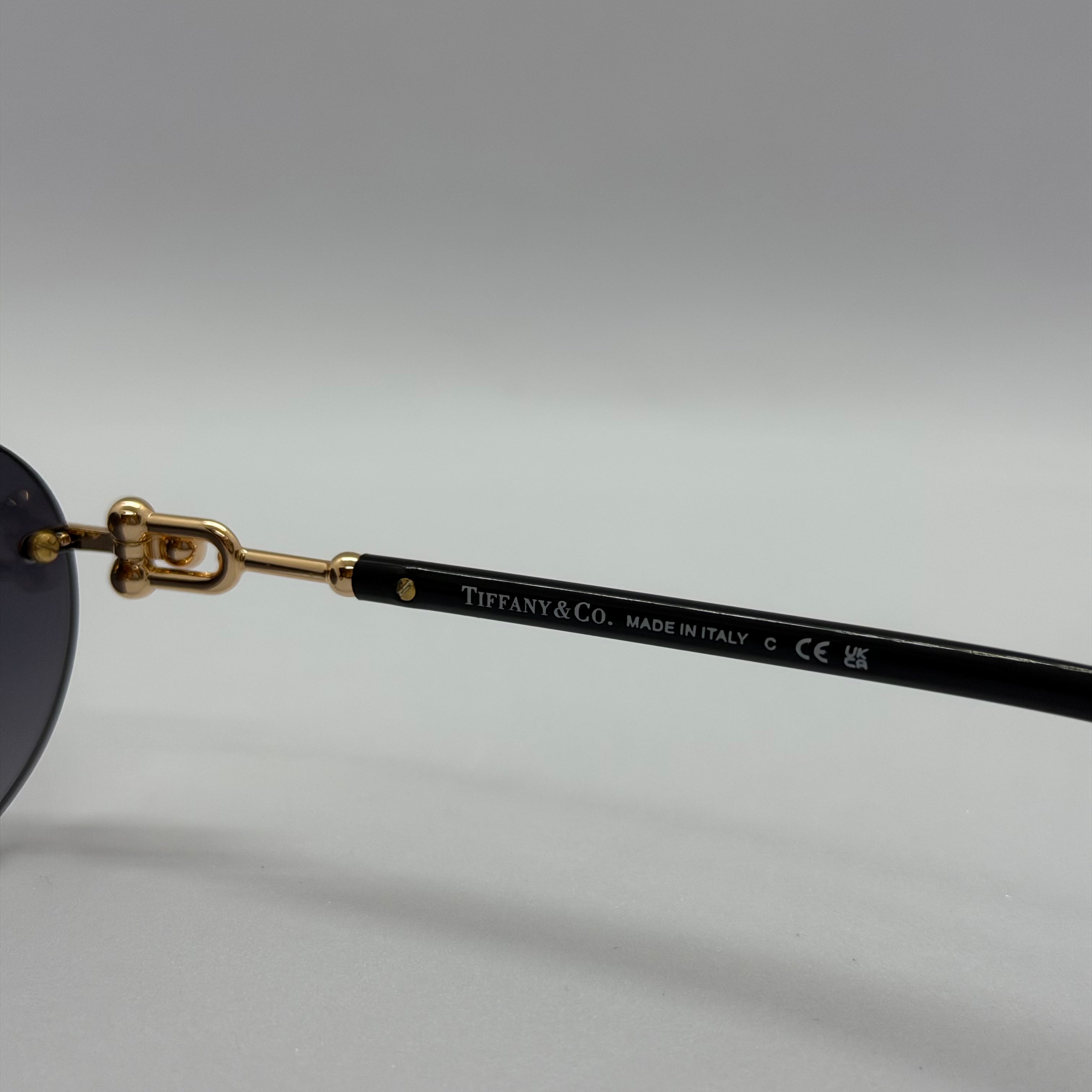 модел Auro Gold