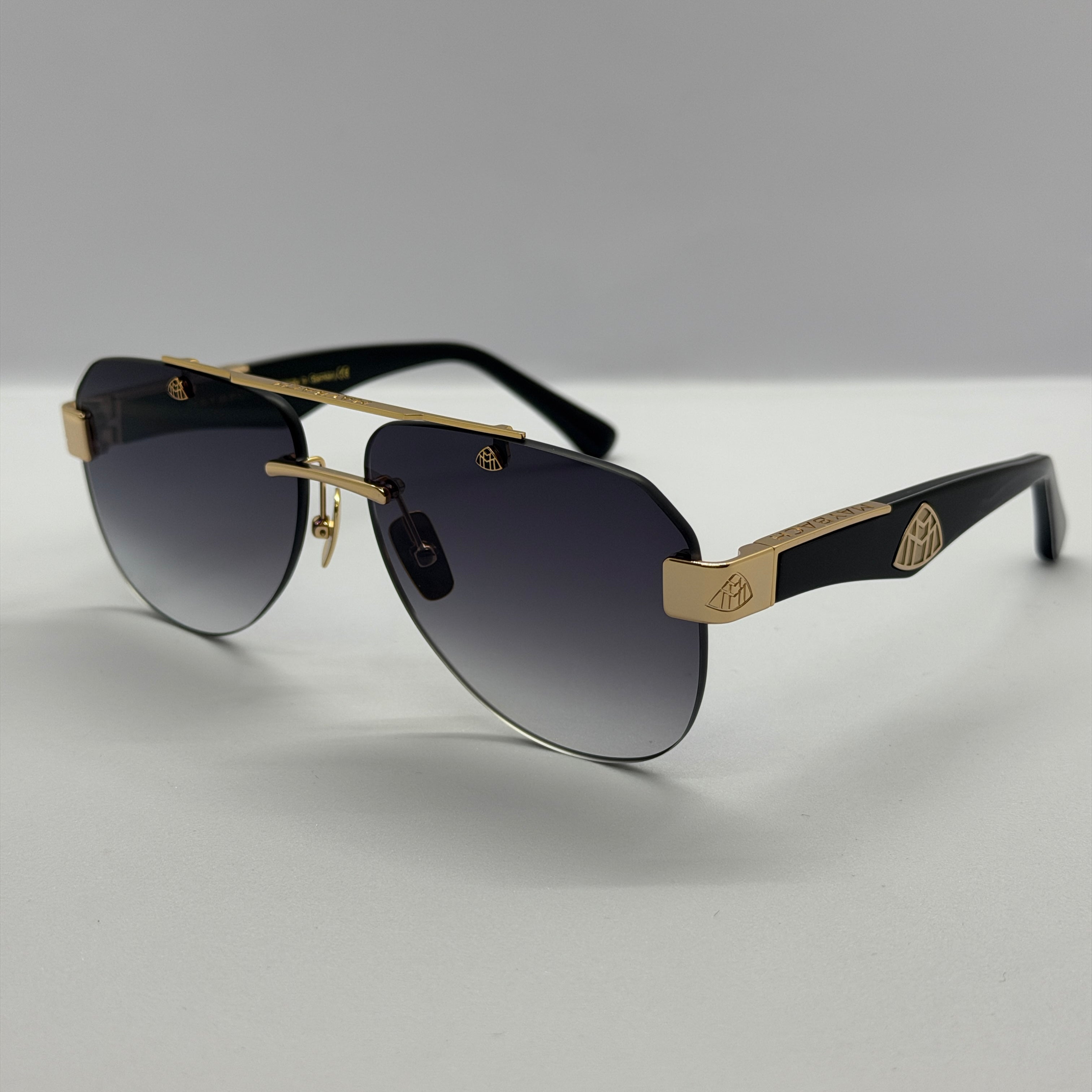 модел MayFair Gold