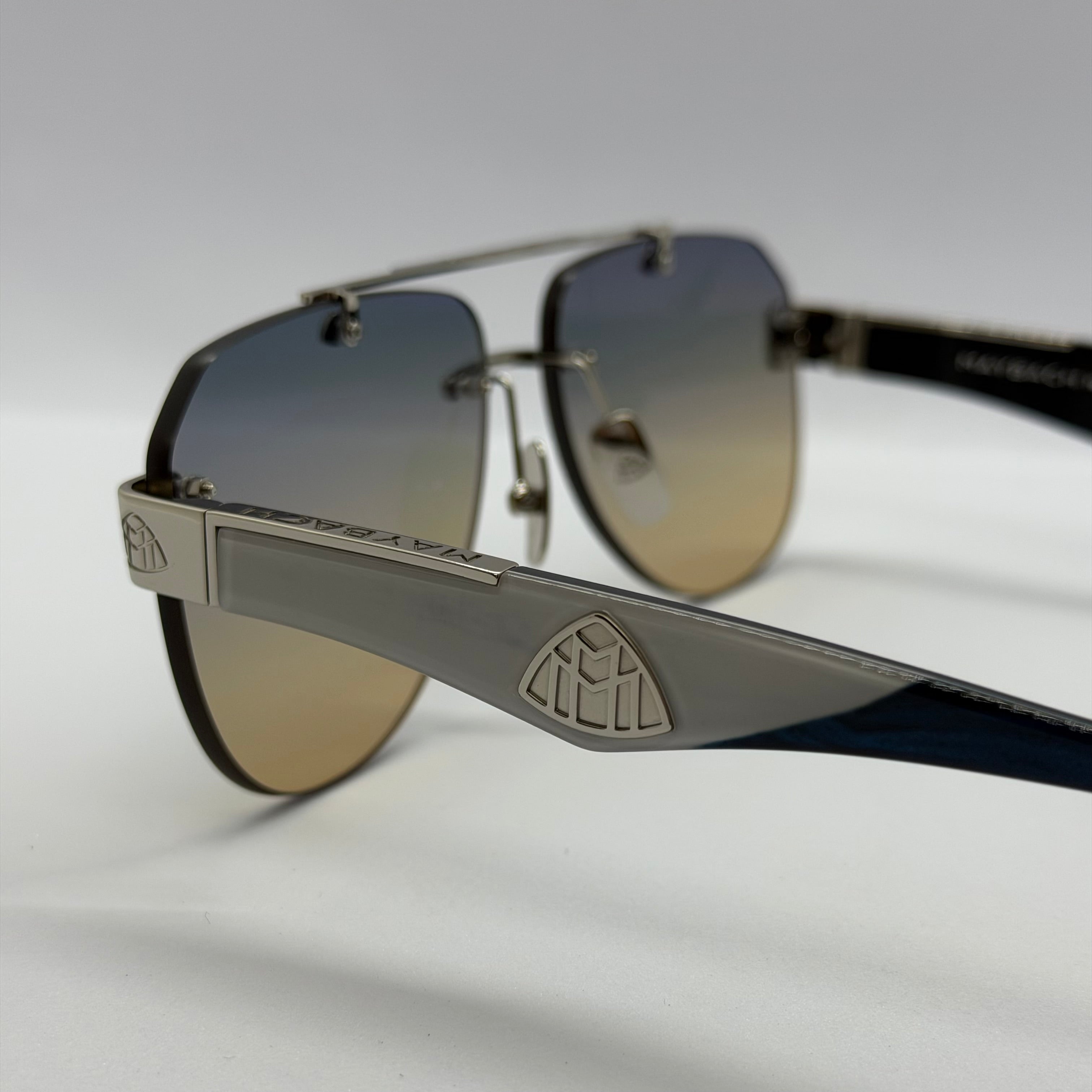 модел MayFair Silver