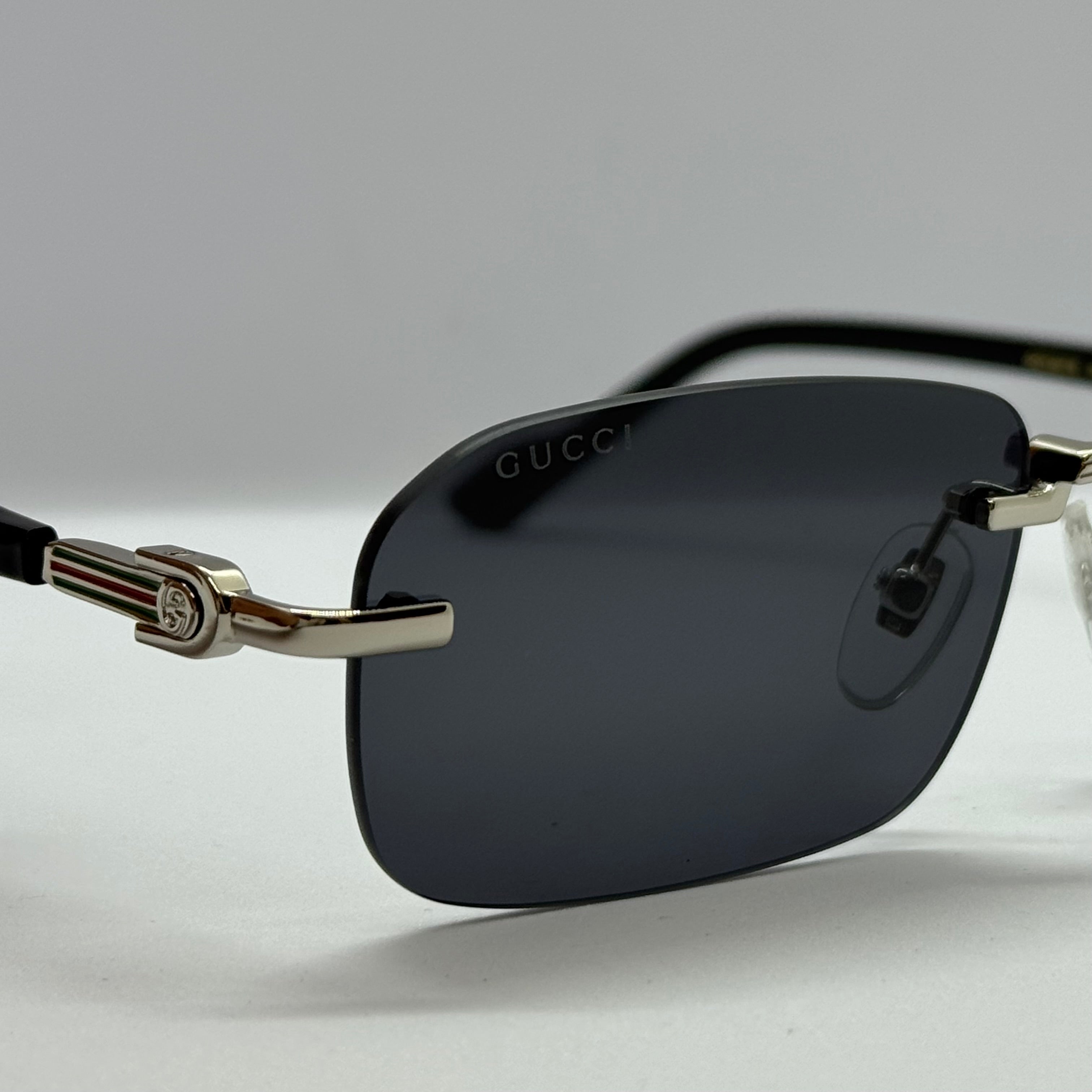 модел Rectangular frame