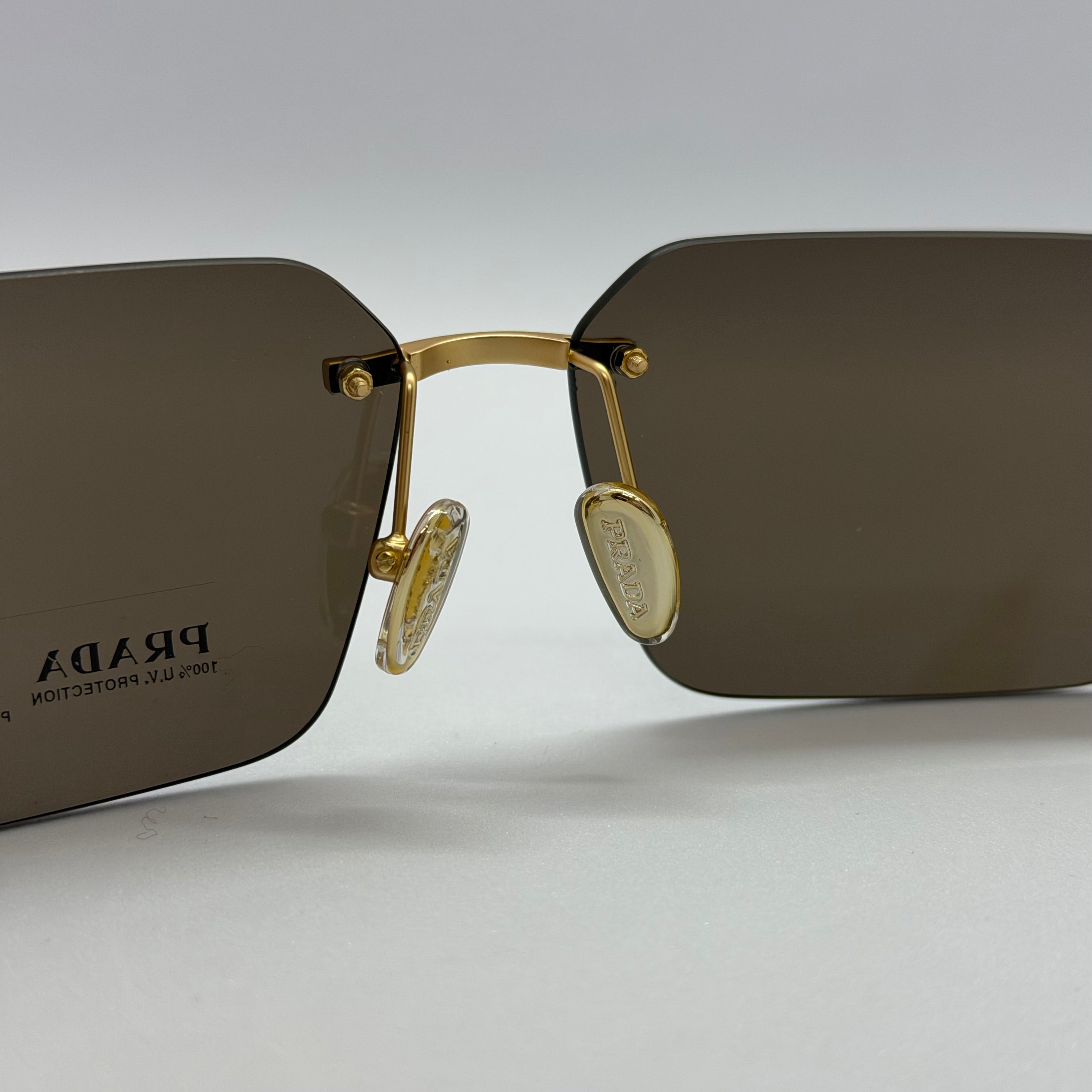 модел Specta Dark