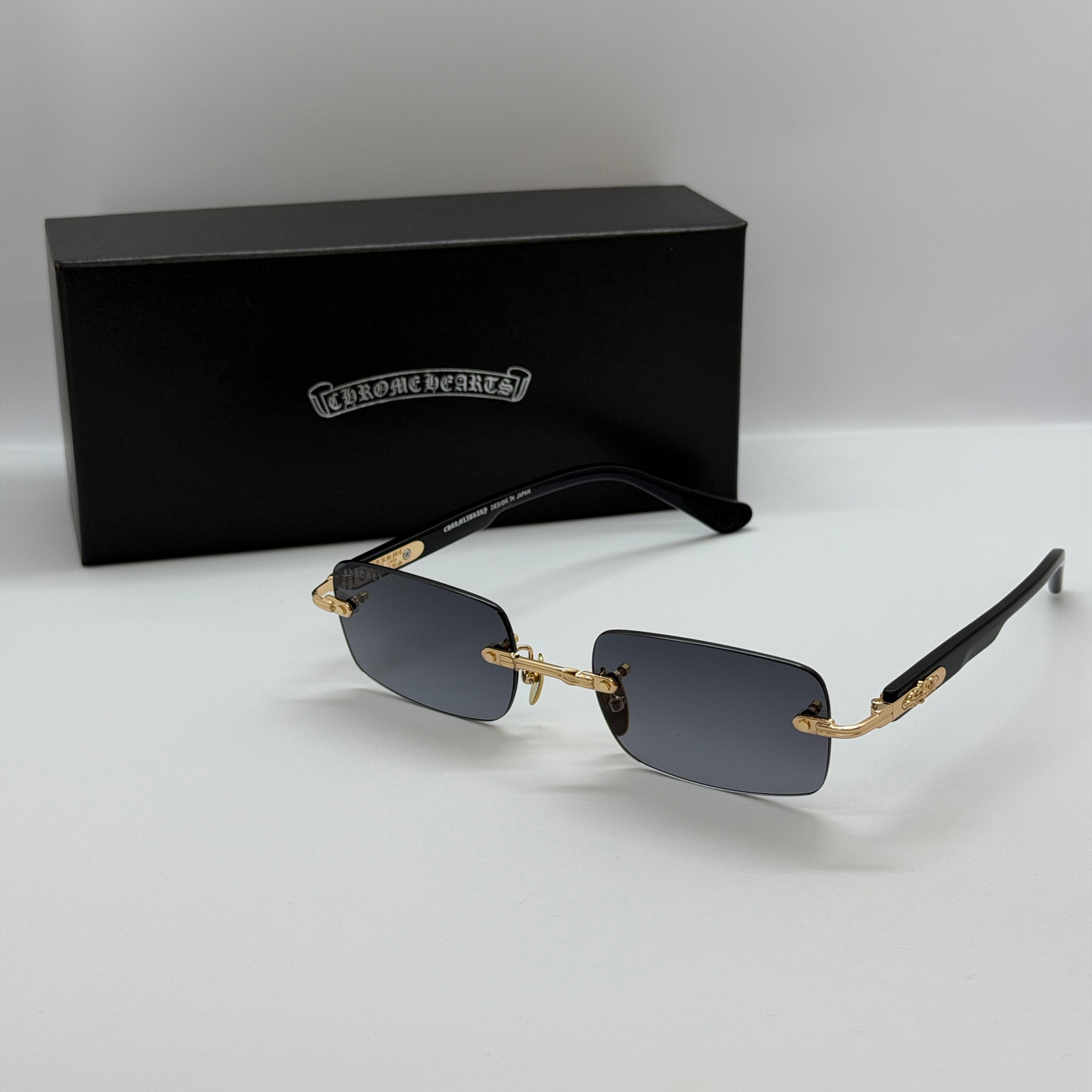 модел Eclat Shades