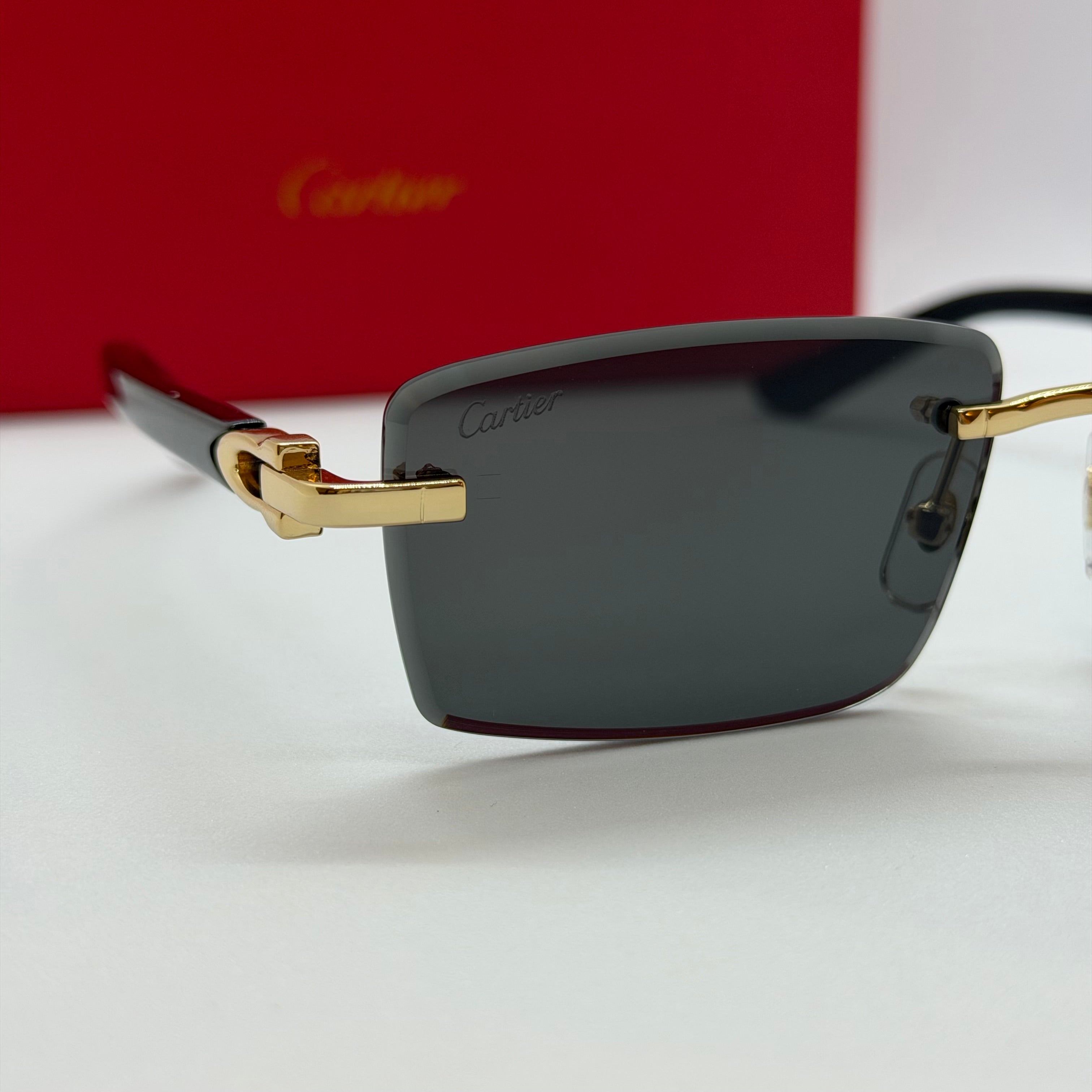 модел Cuso Black