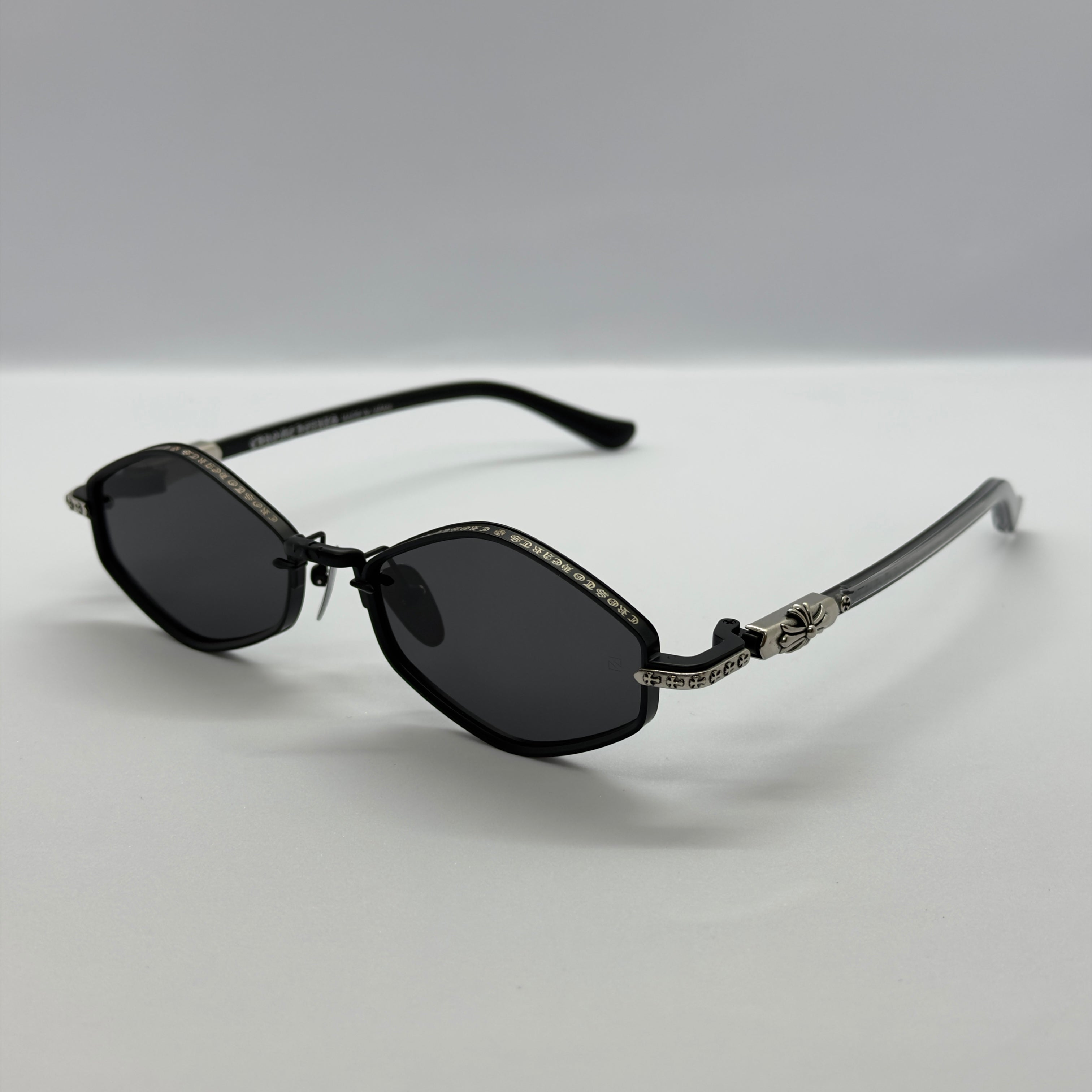 модел GoldRay Black