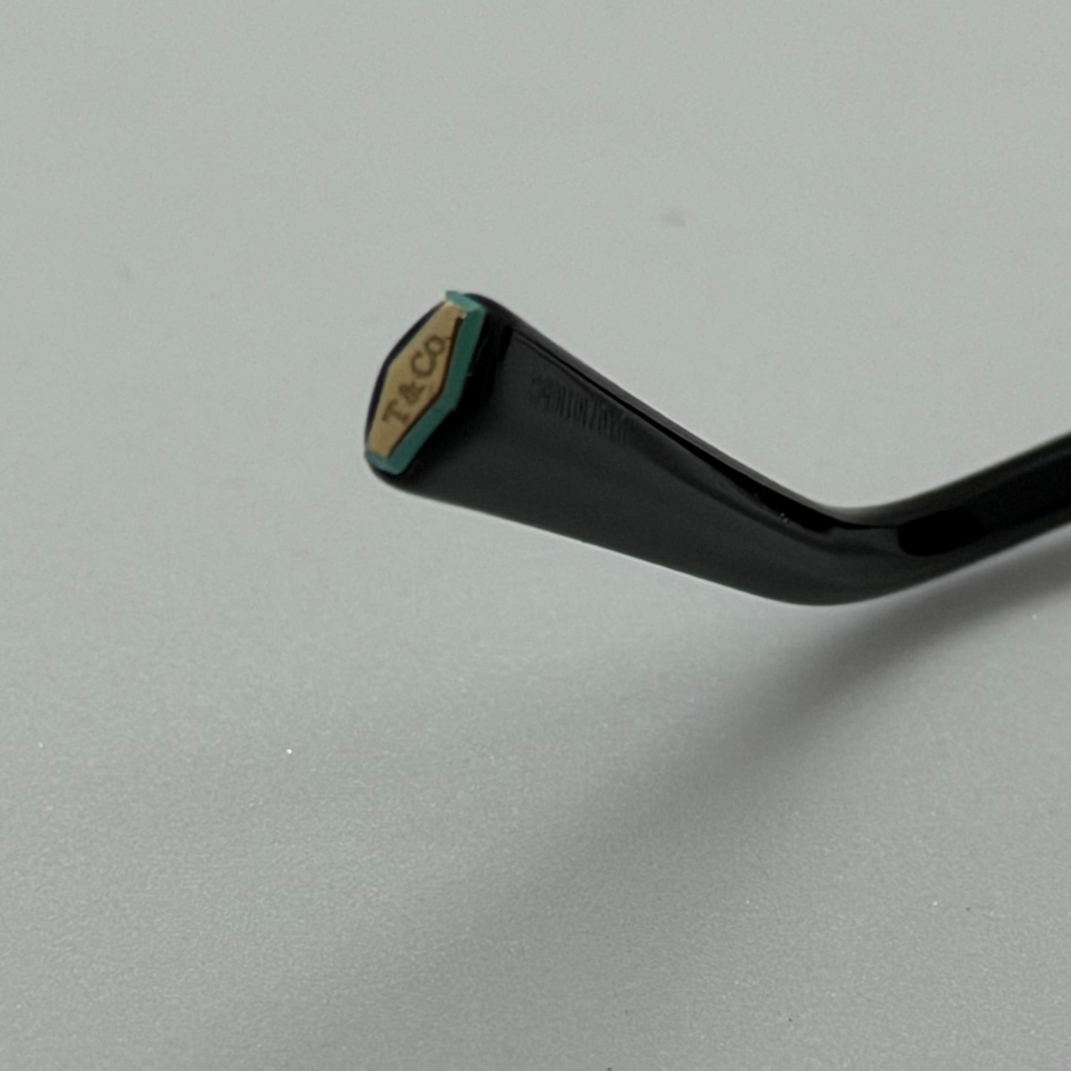 модел Auro Gold