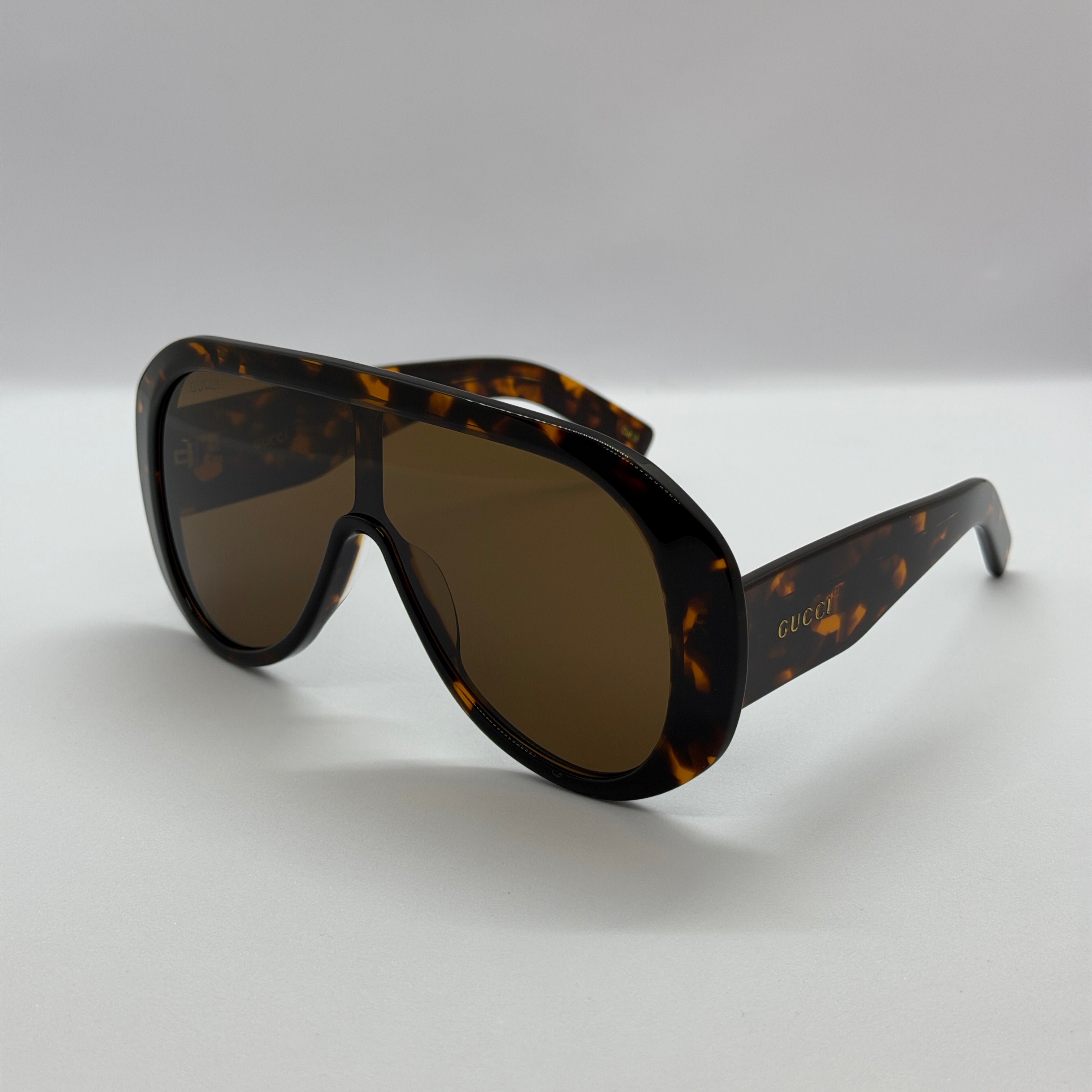 модел Glare Brown