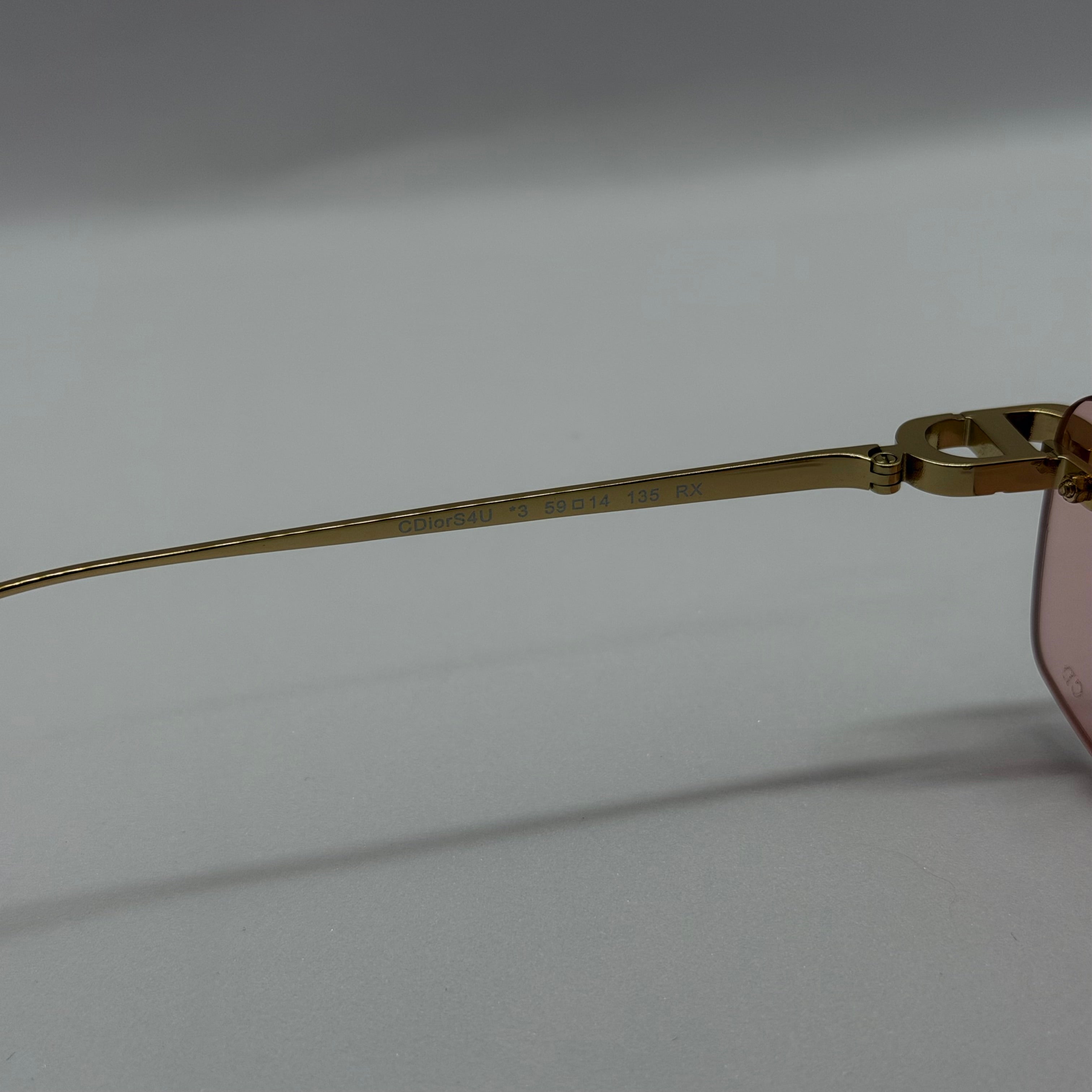 модел Cinderella Pink