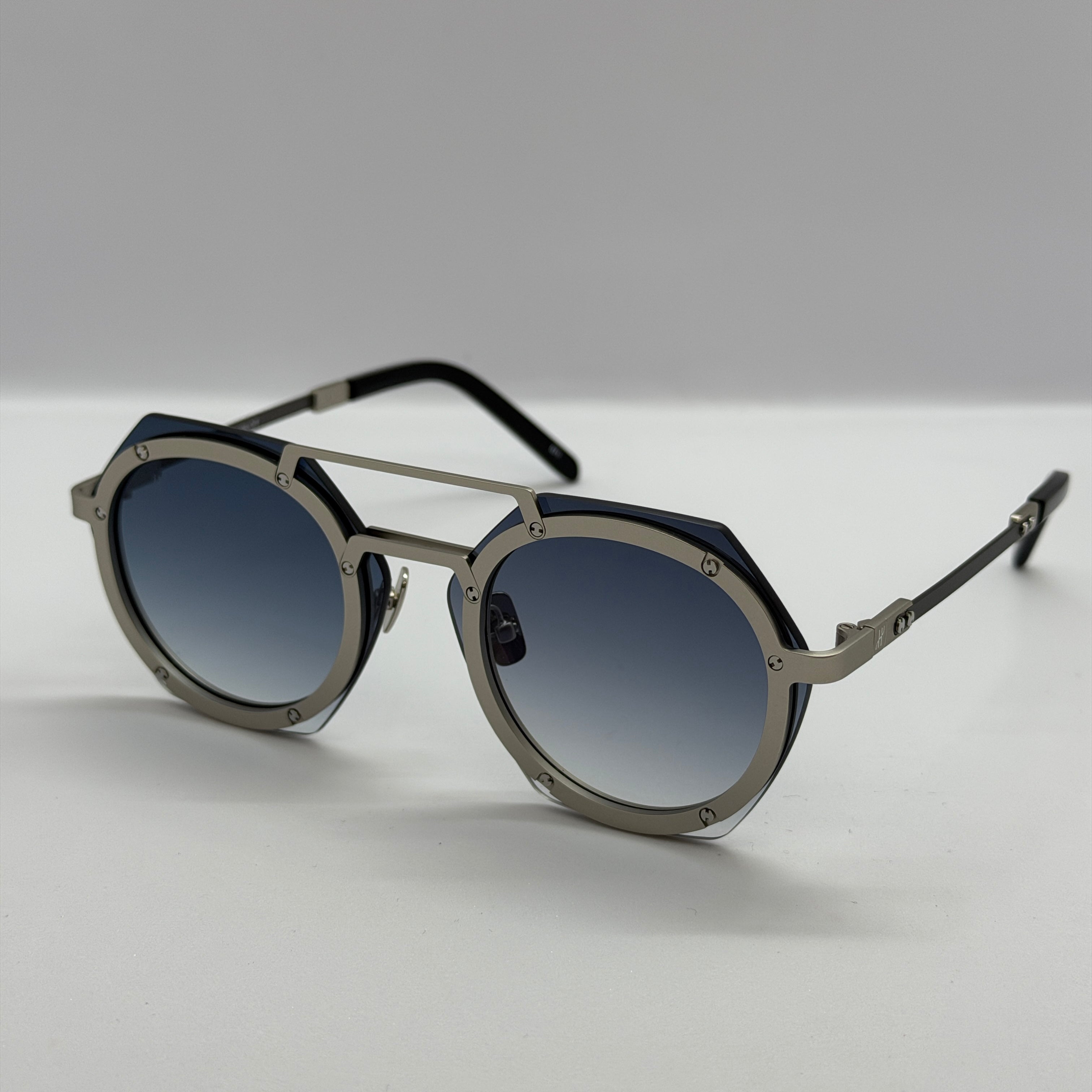 модел Lenses Light Blue