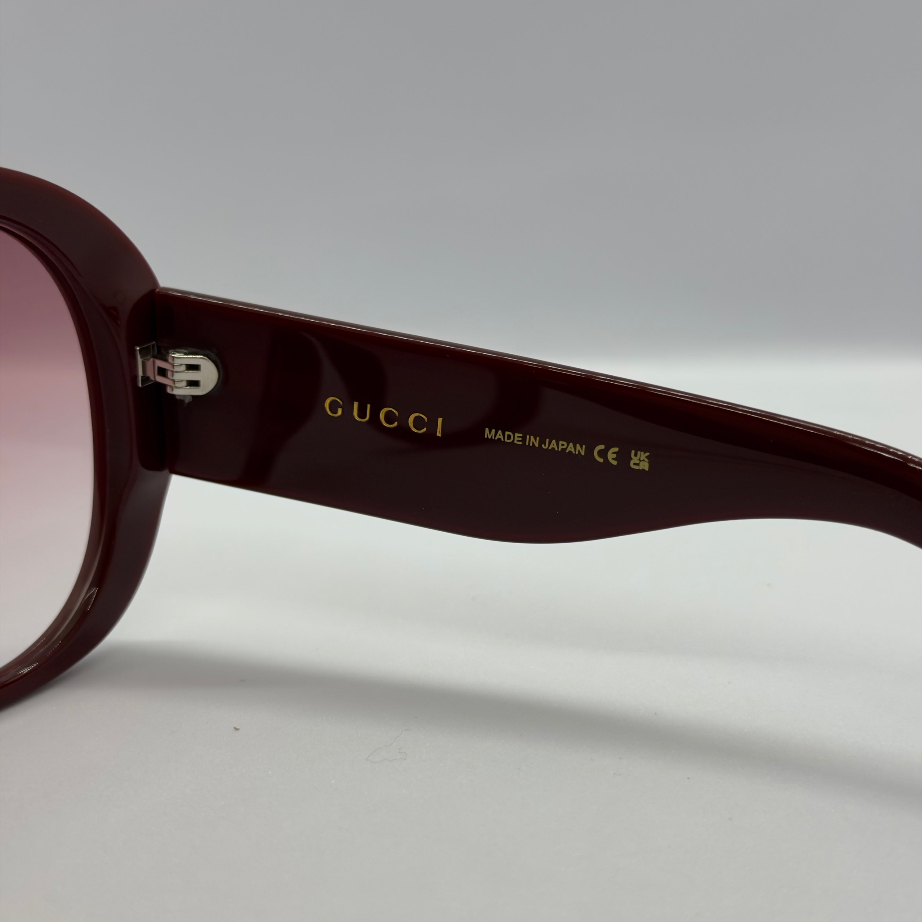 модел Glare Pink