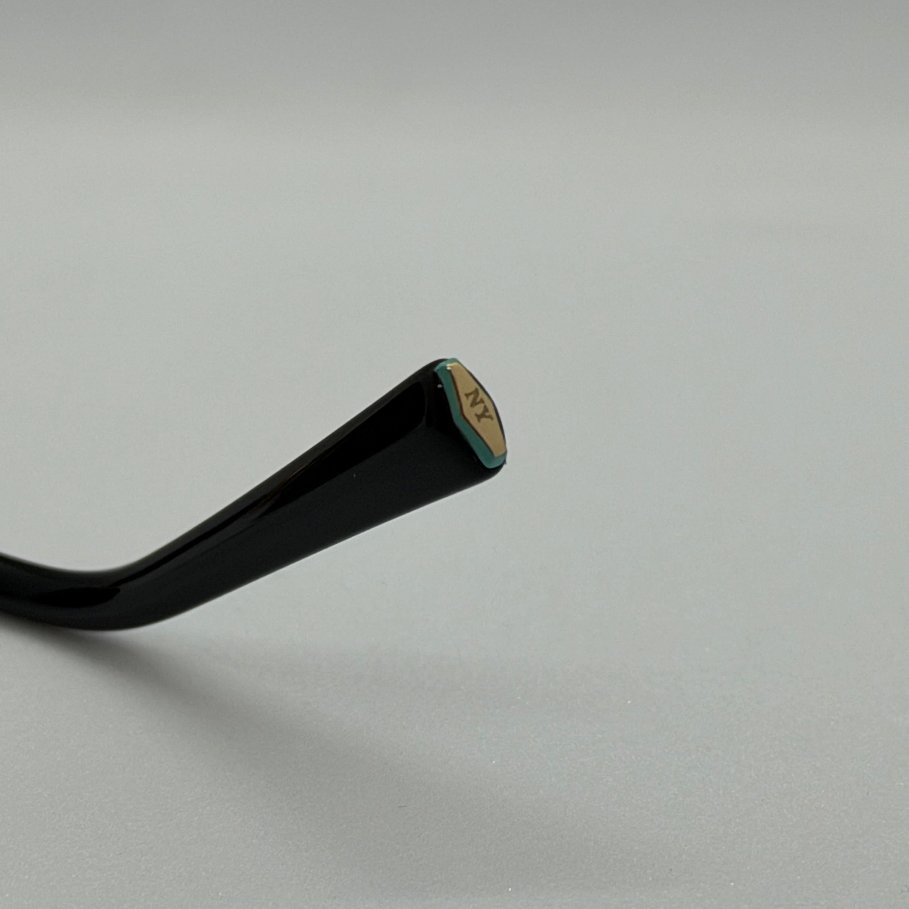 модел Auro Silver