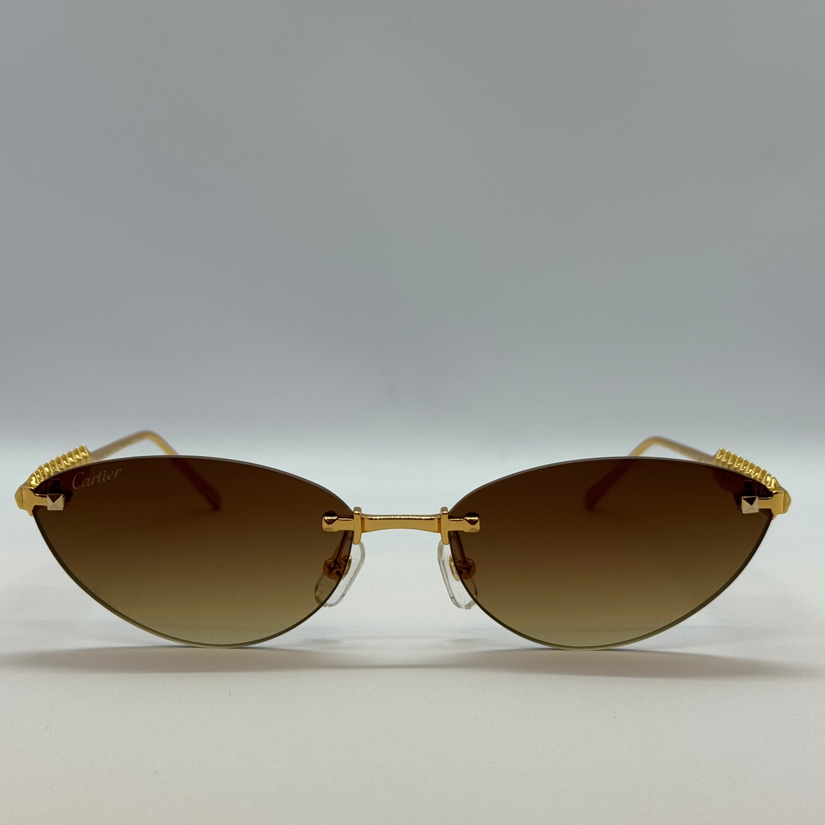модел Optima