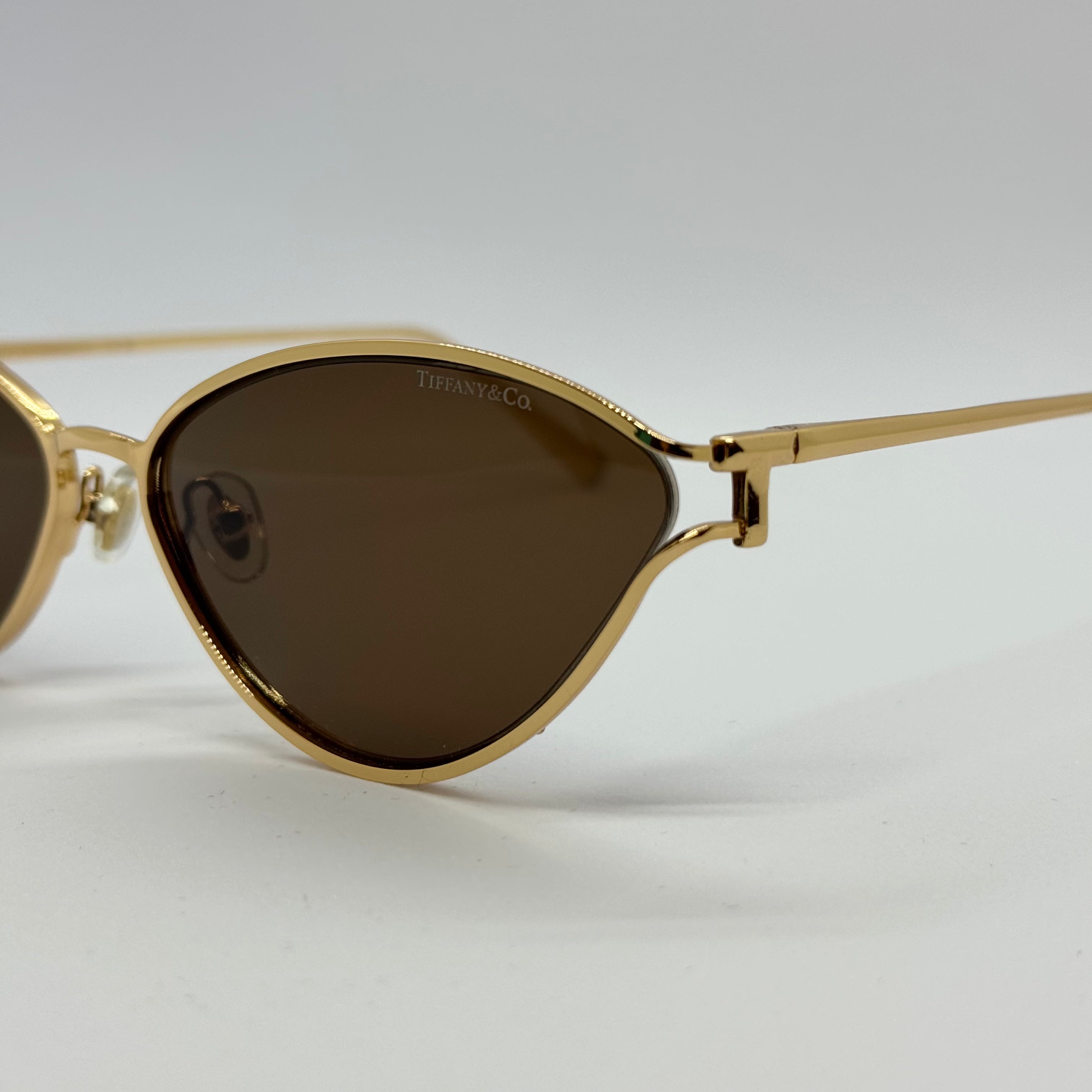 modelul Luxe Light