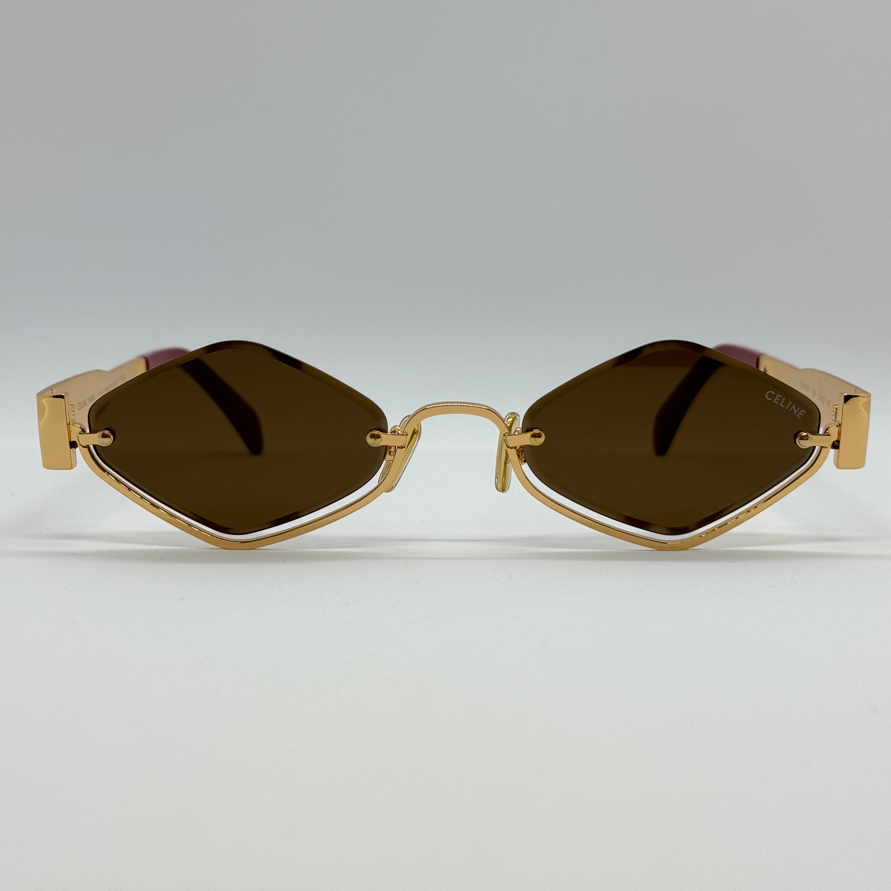 модел Icon Cut Brown