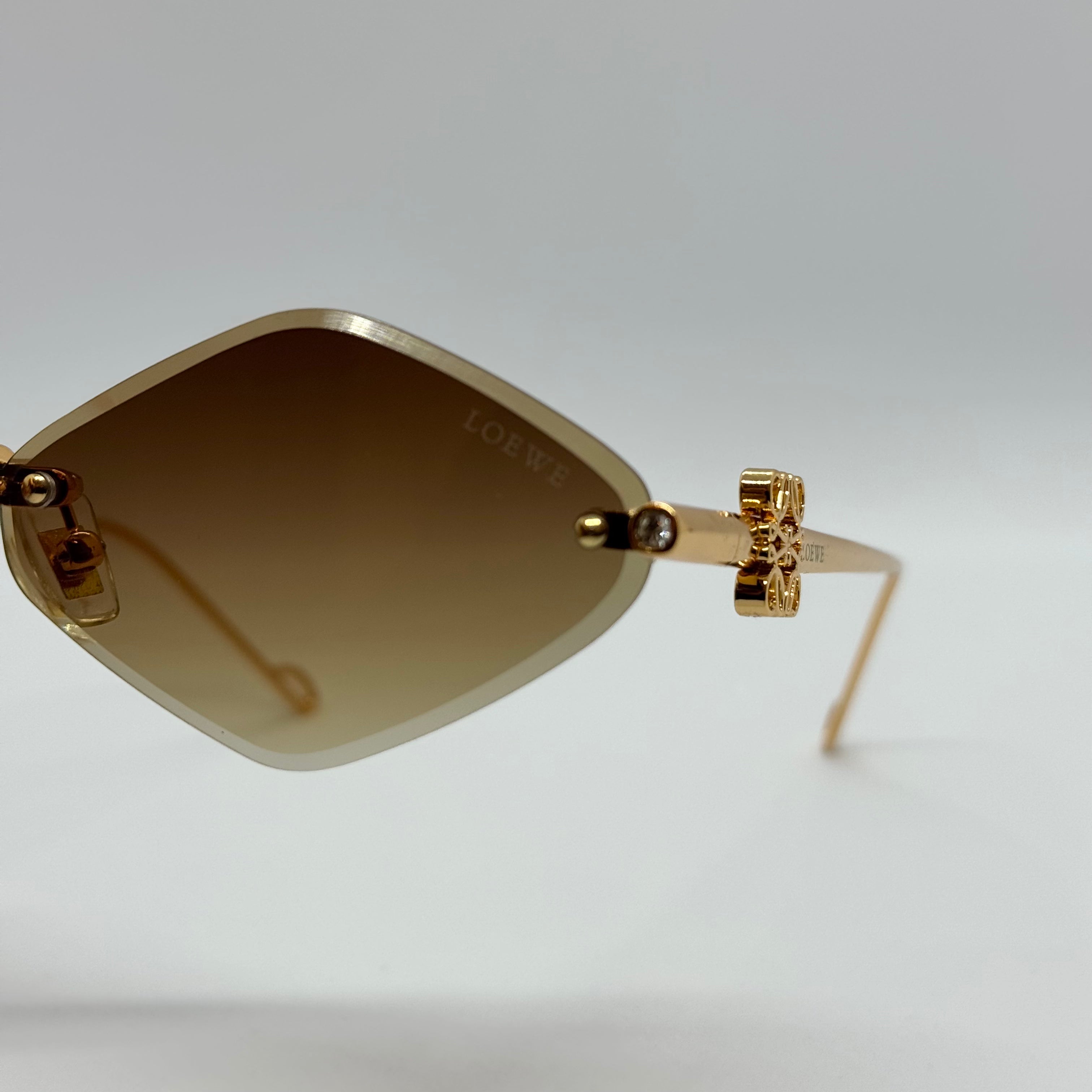 μοντέλο Lumo Brown