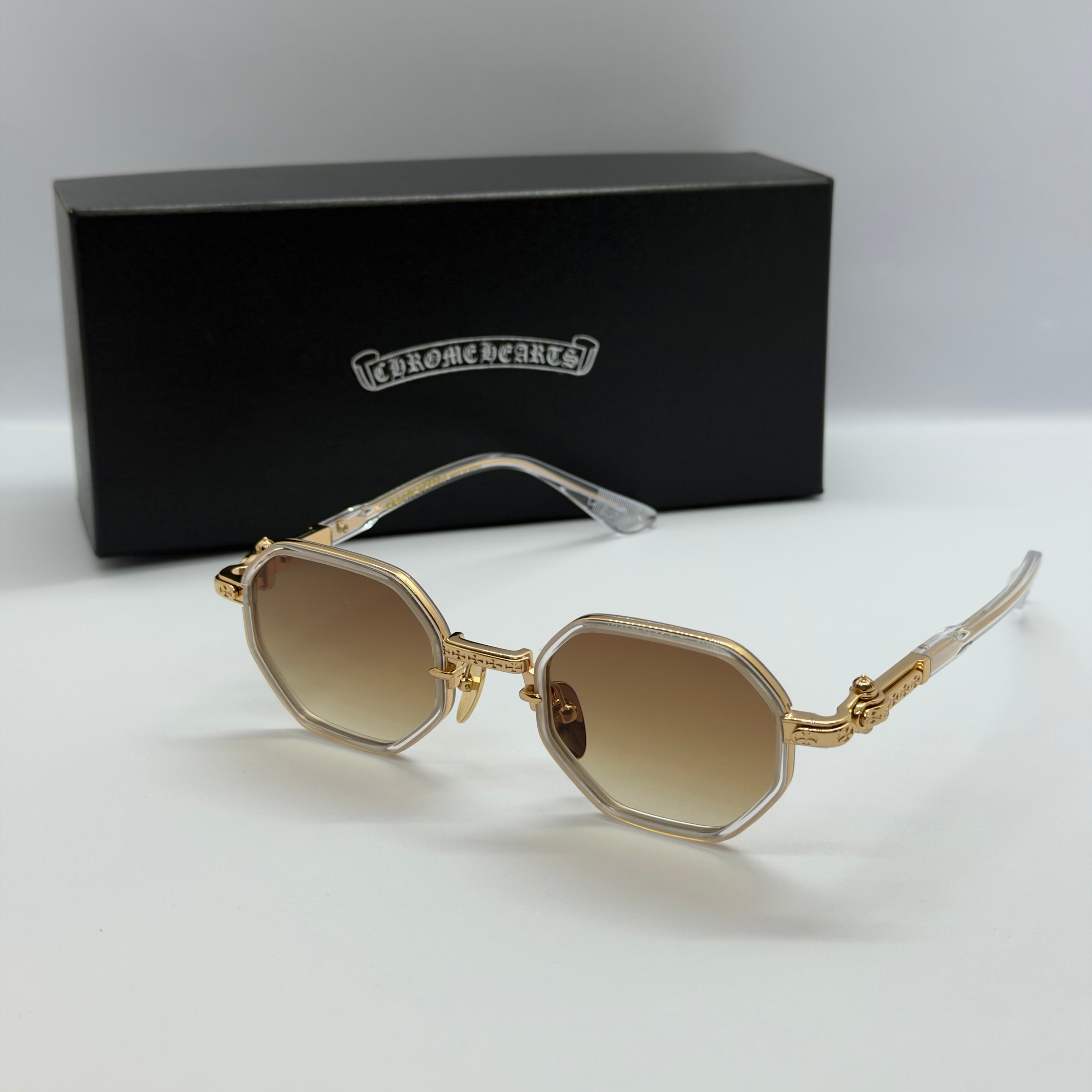 модел Roma Gold