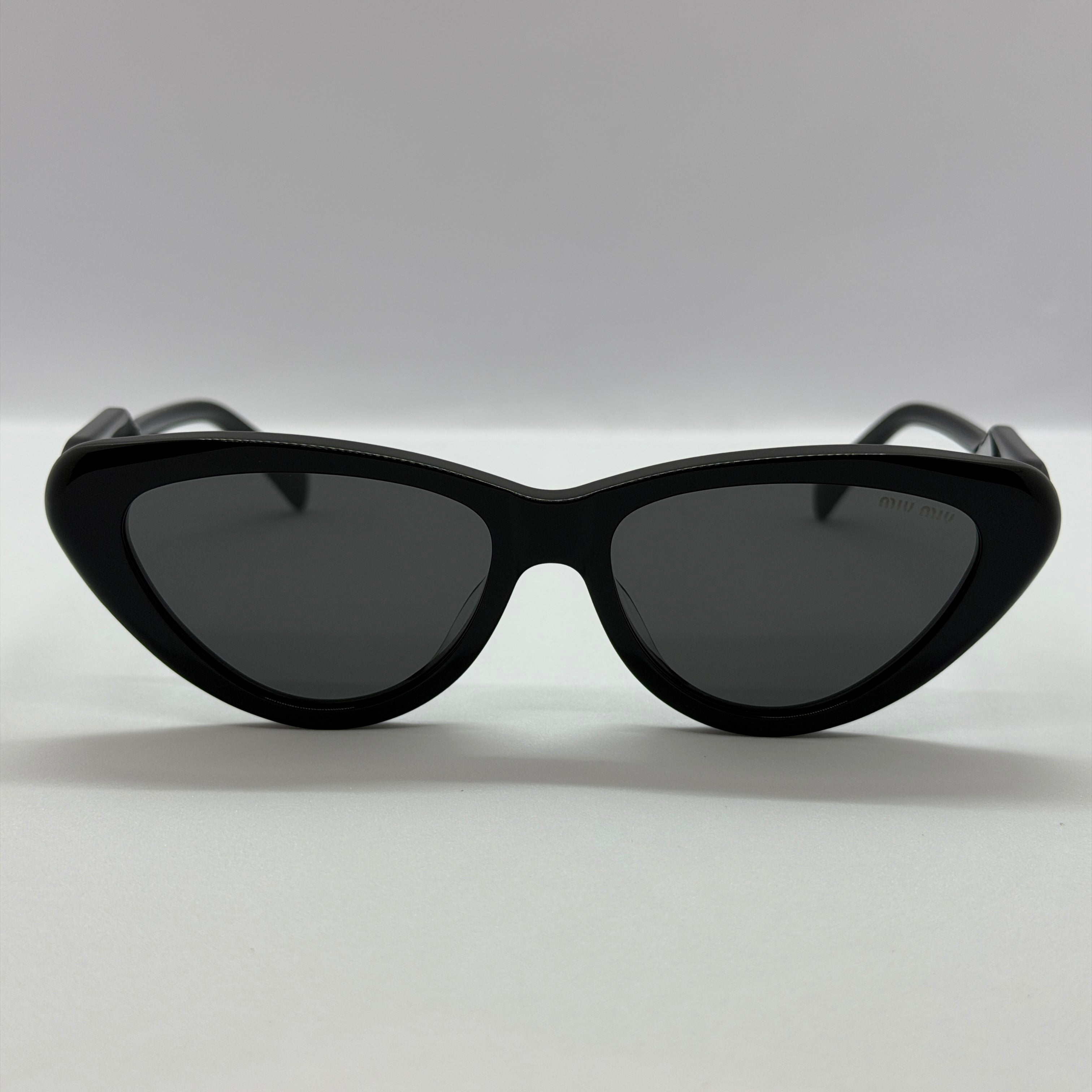 модел Zaya Black