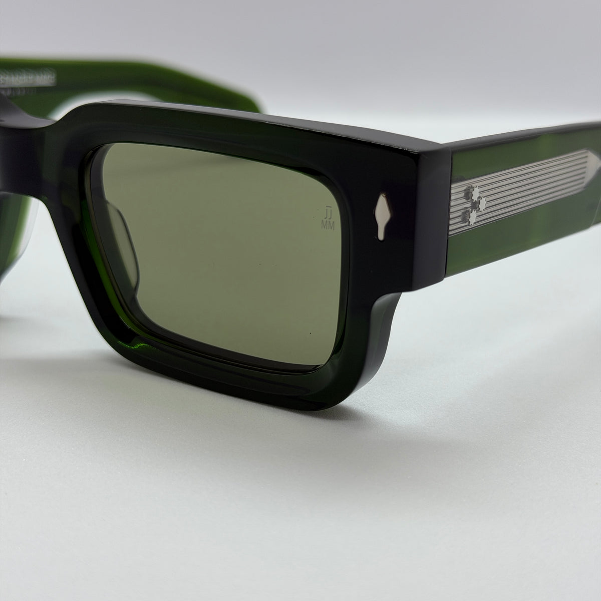модел Arvo Green