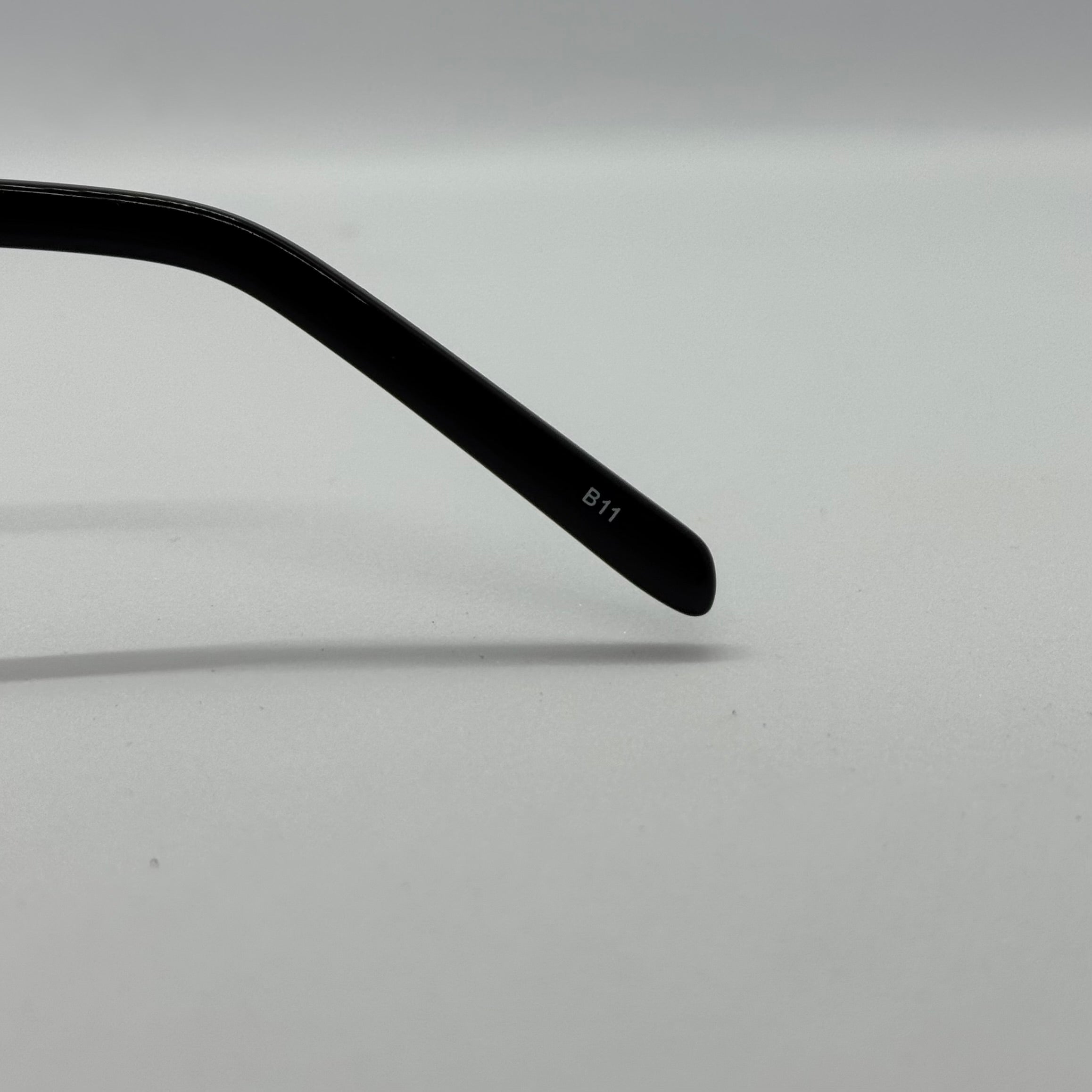 модел Lenses Light