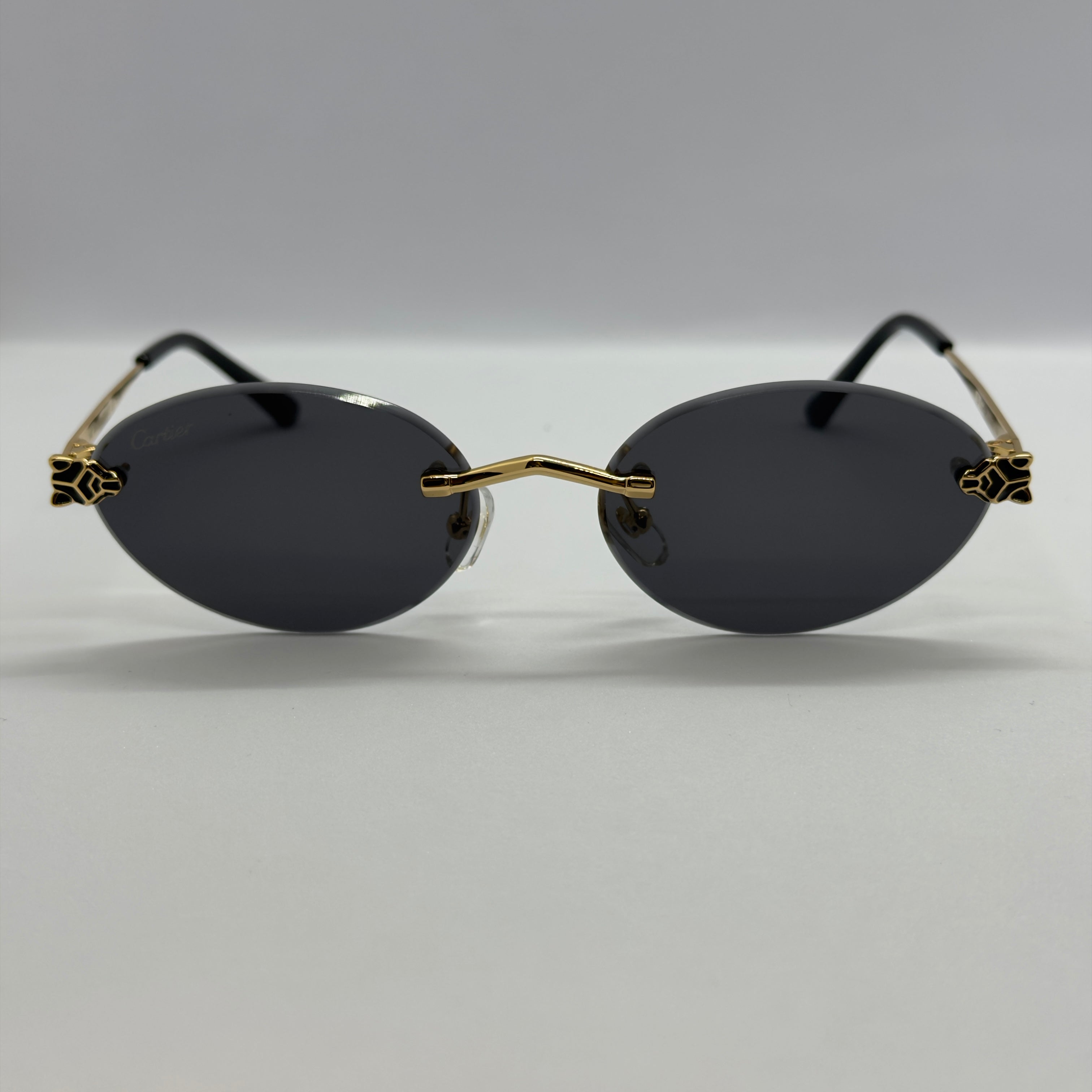 модел Serena Black