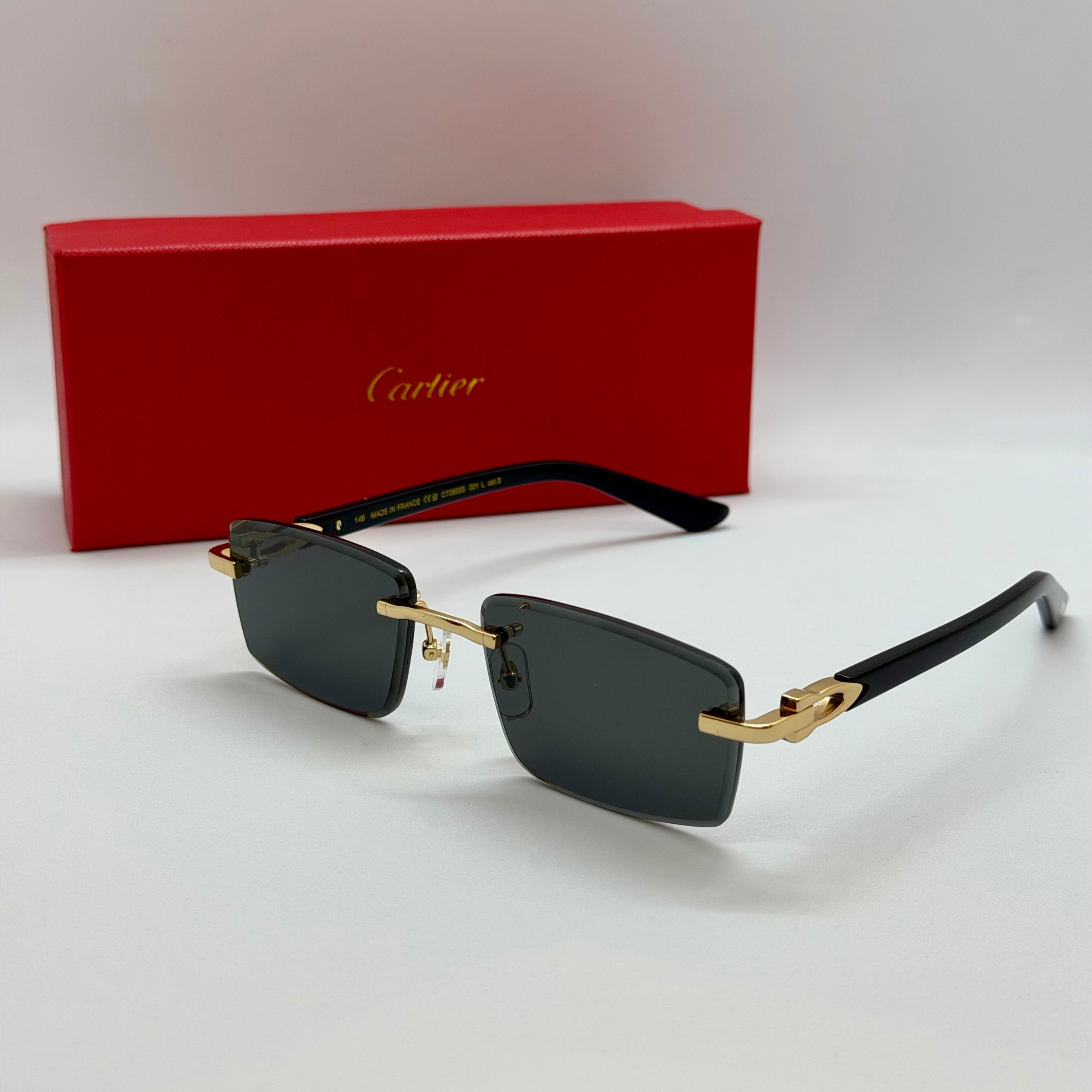 модел Cuso Black