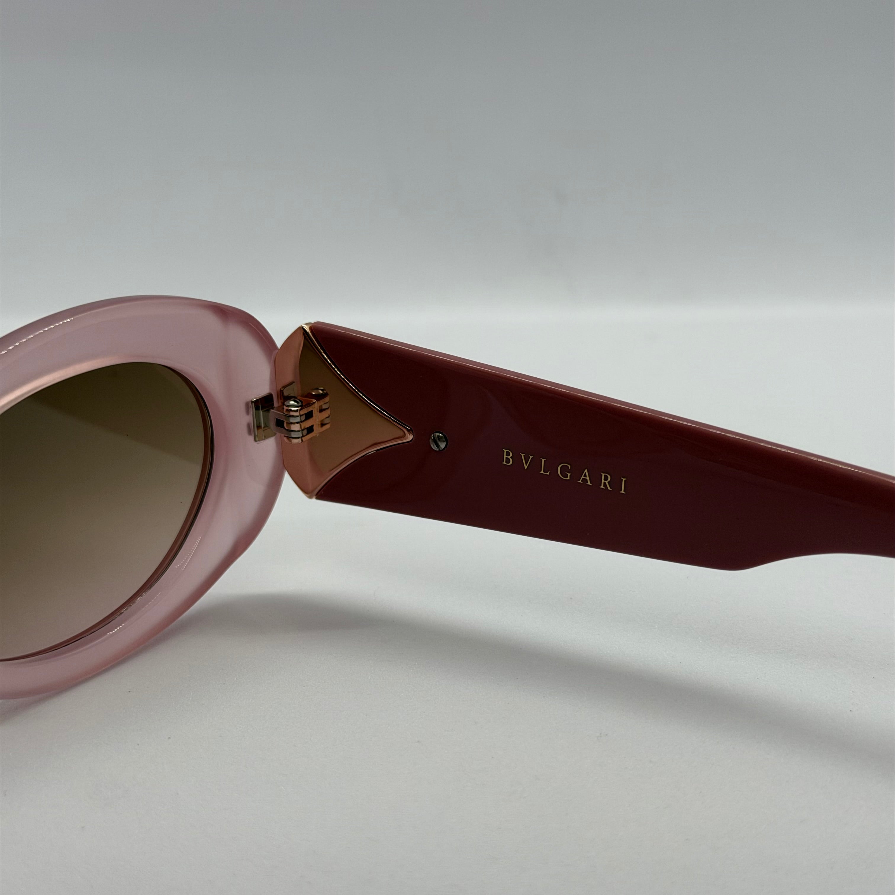 модел Lunex Pink