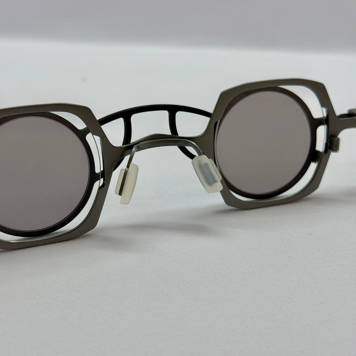 модел Vandal Silver