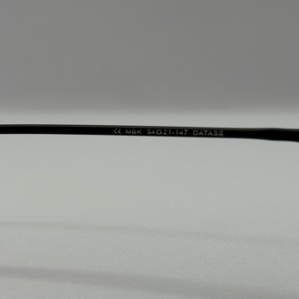 модел Classic Black