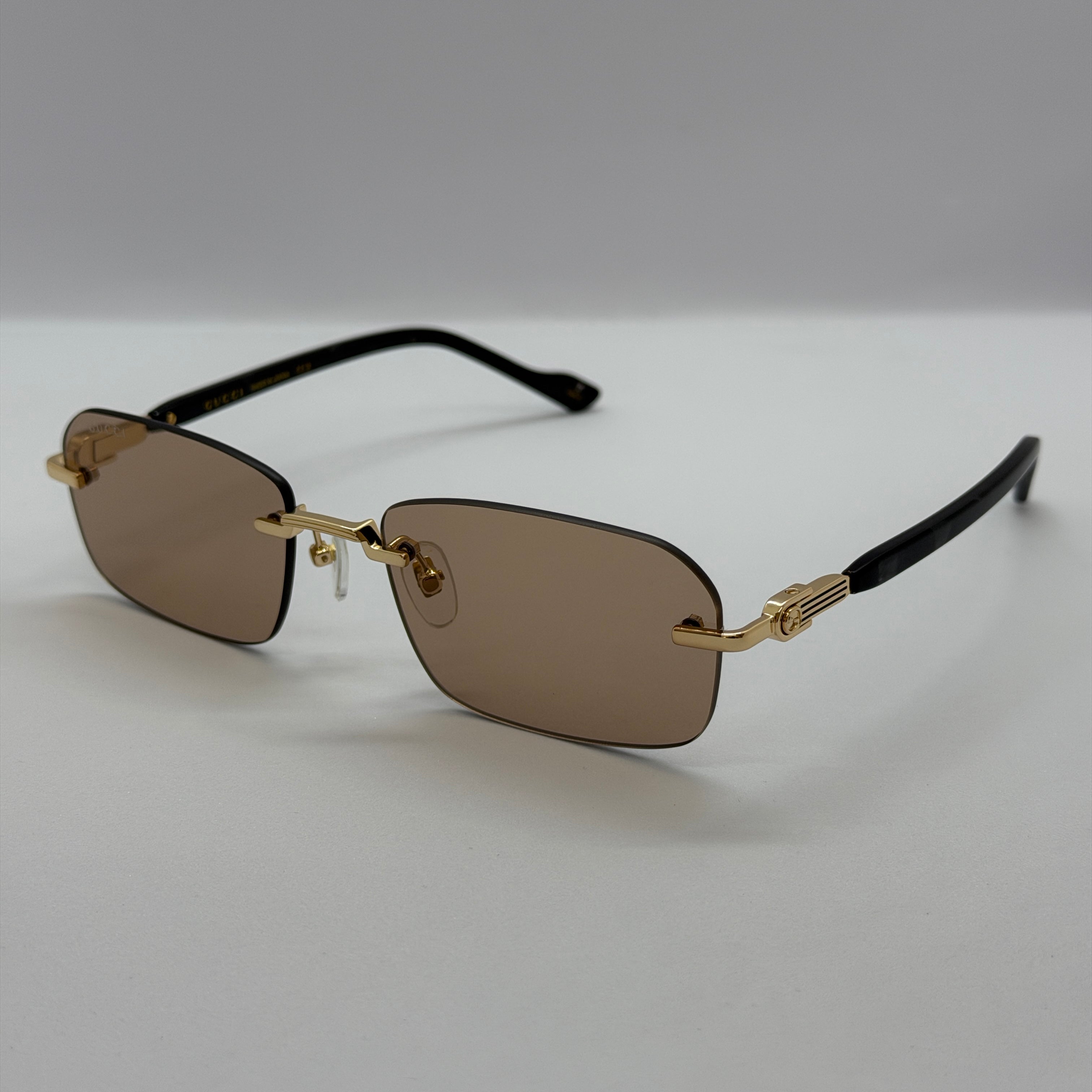 модел Rectangular Brown