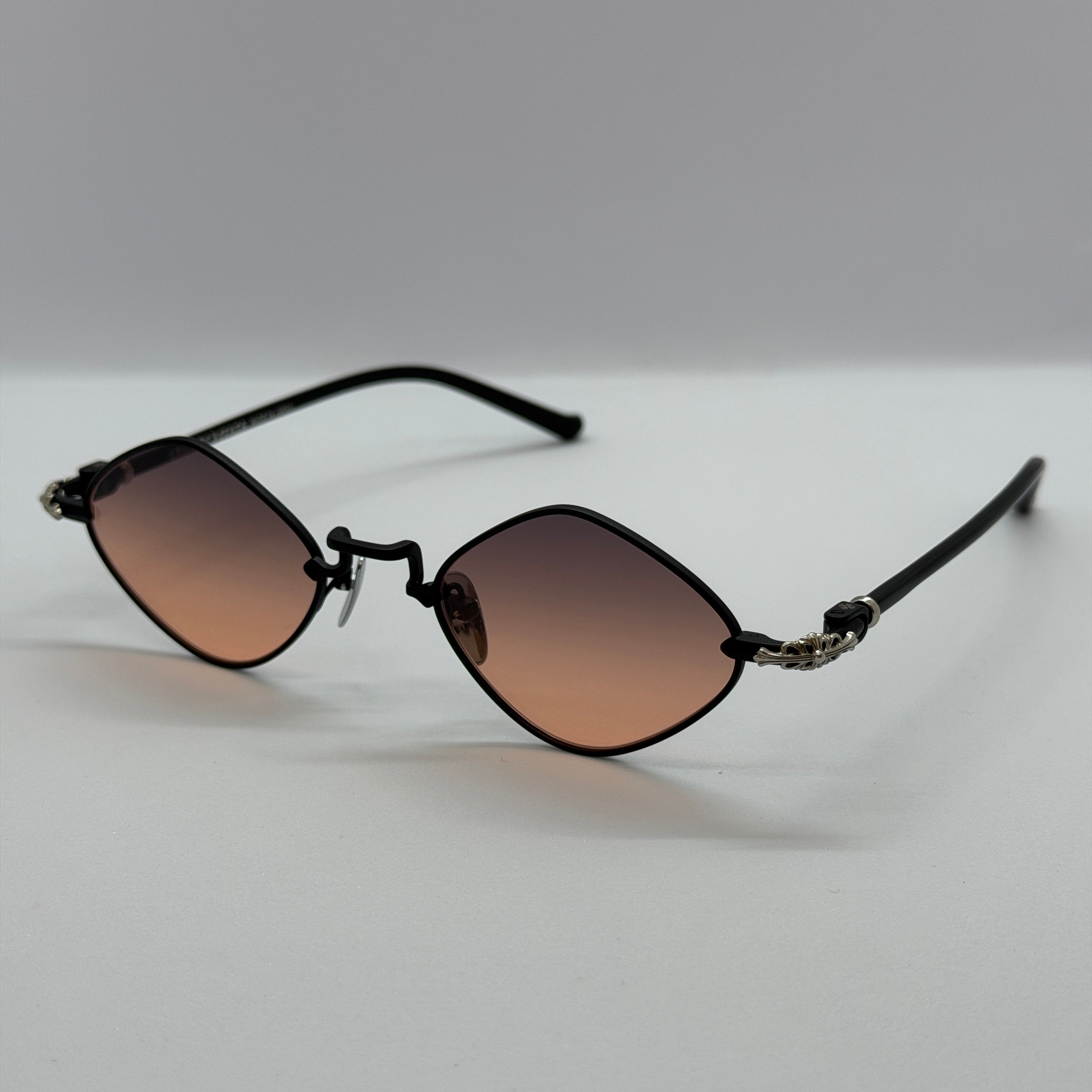 модел Tiger's Pink