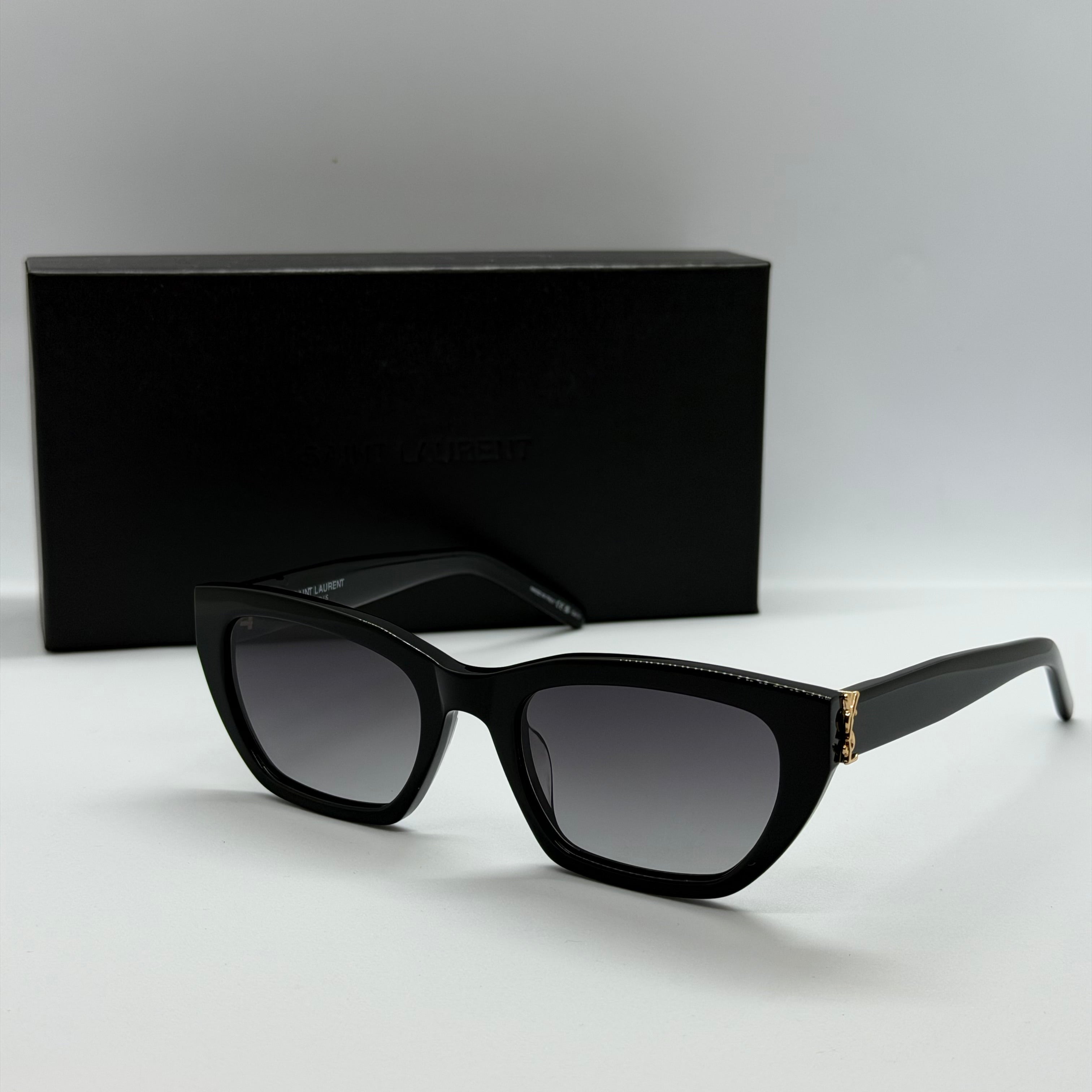 модел Zayn Gold