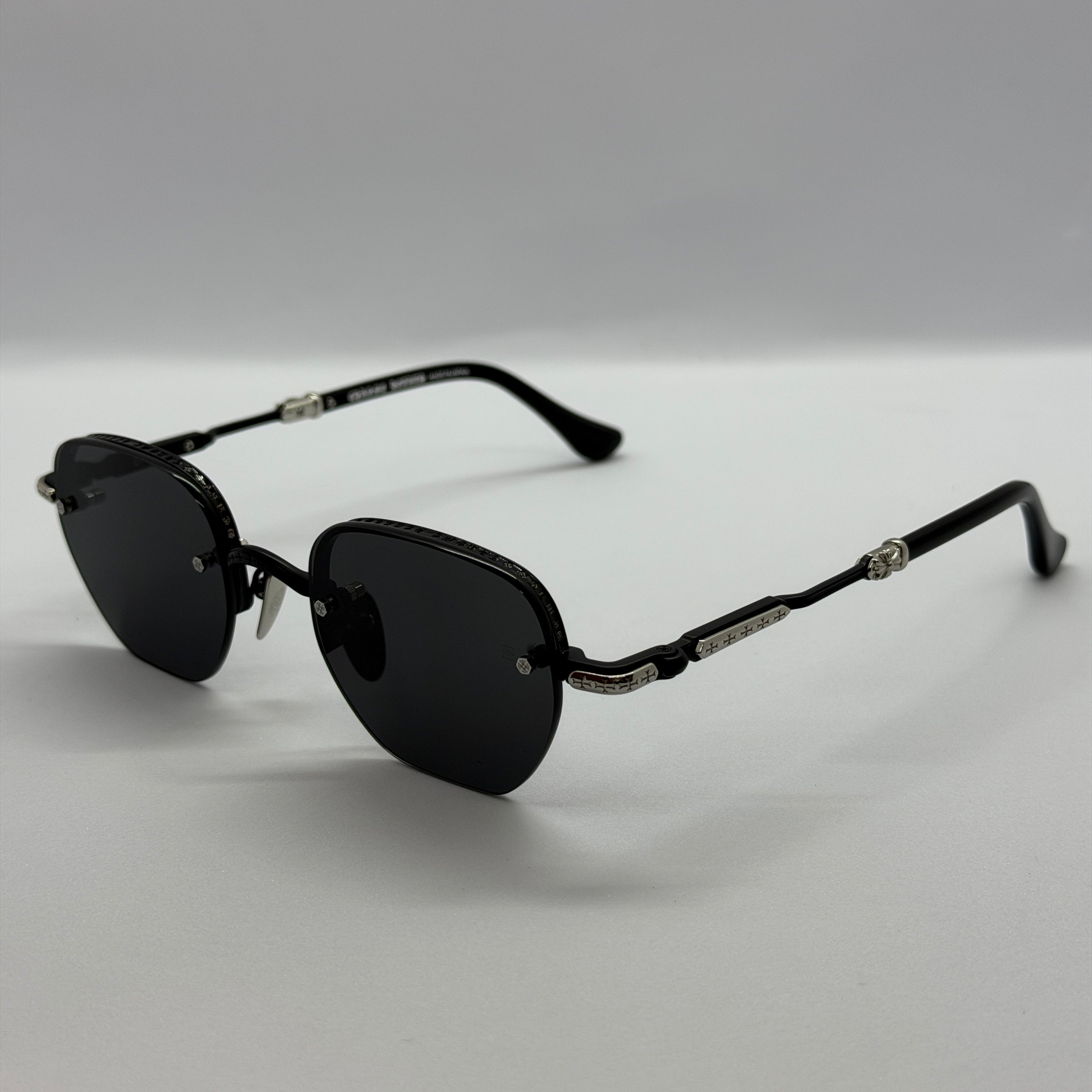 модел Verti Black