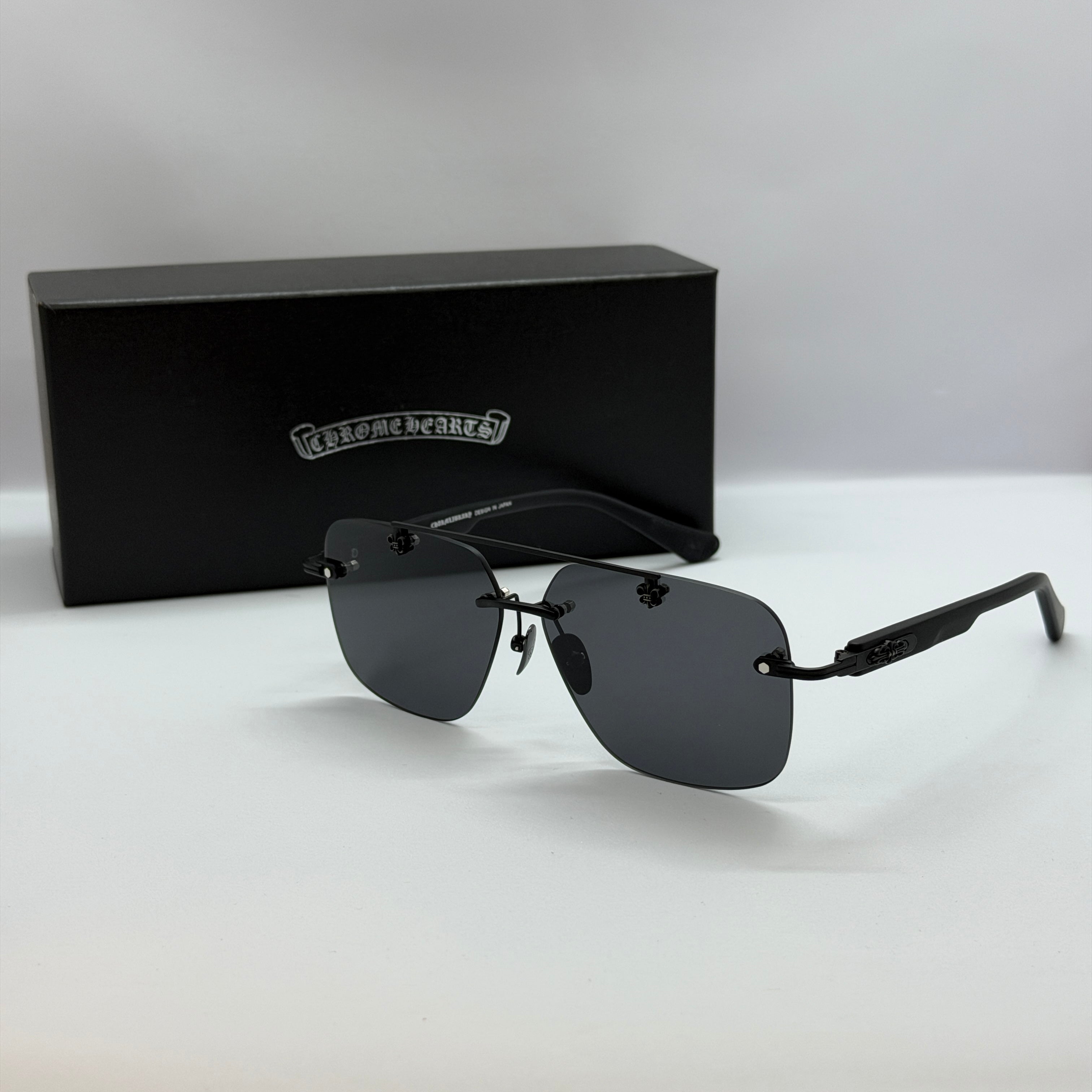 модел Zens Black