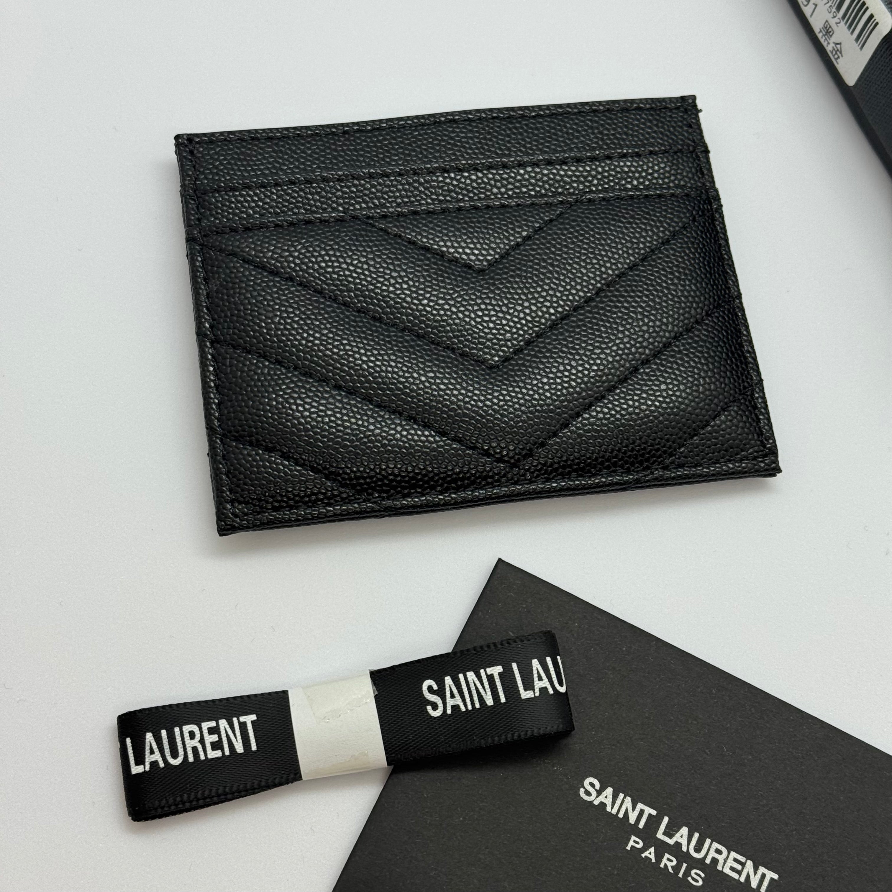 Картодържател