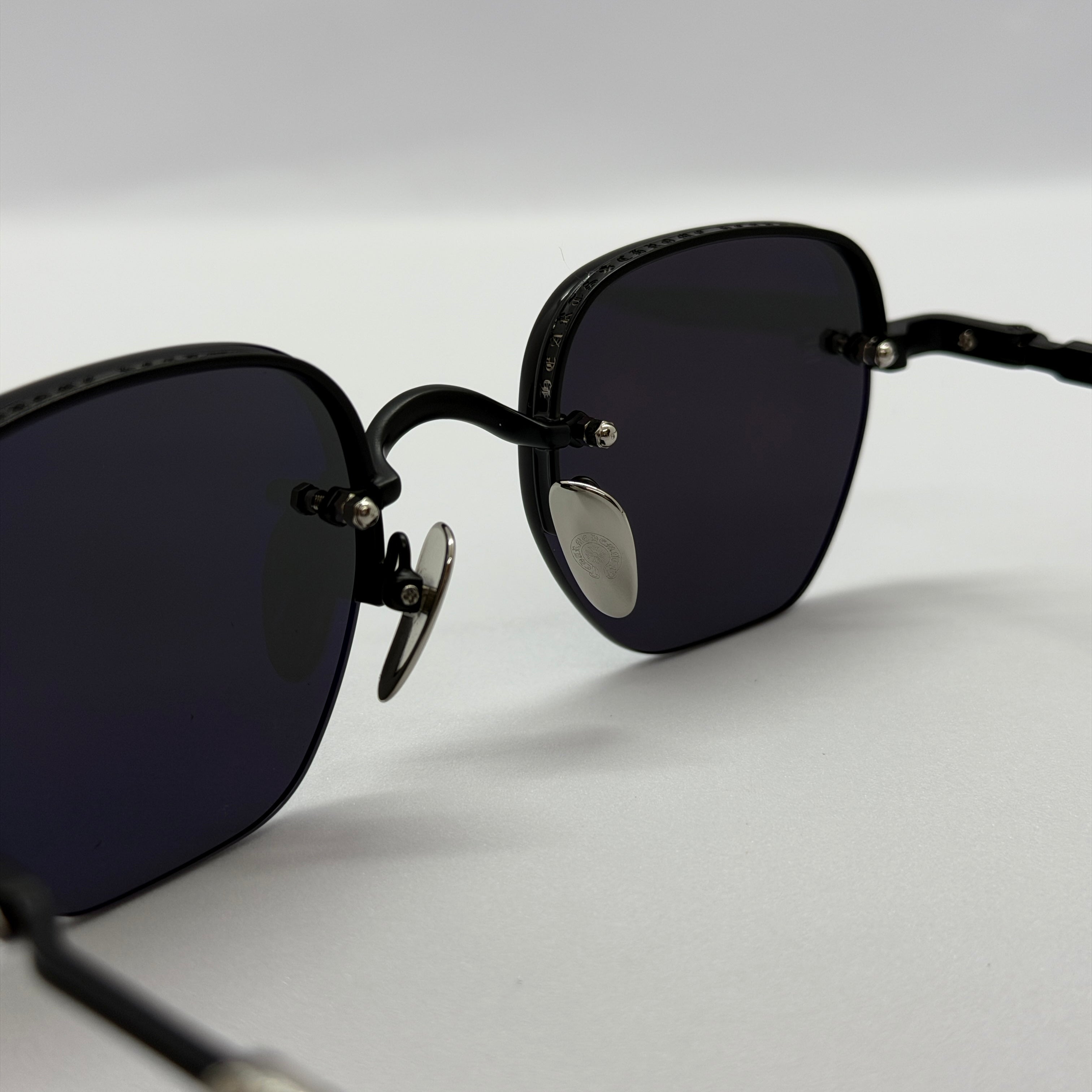модел Verti Black