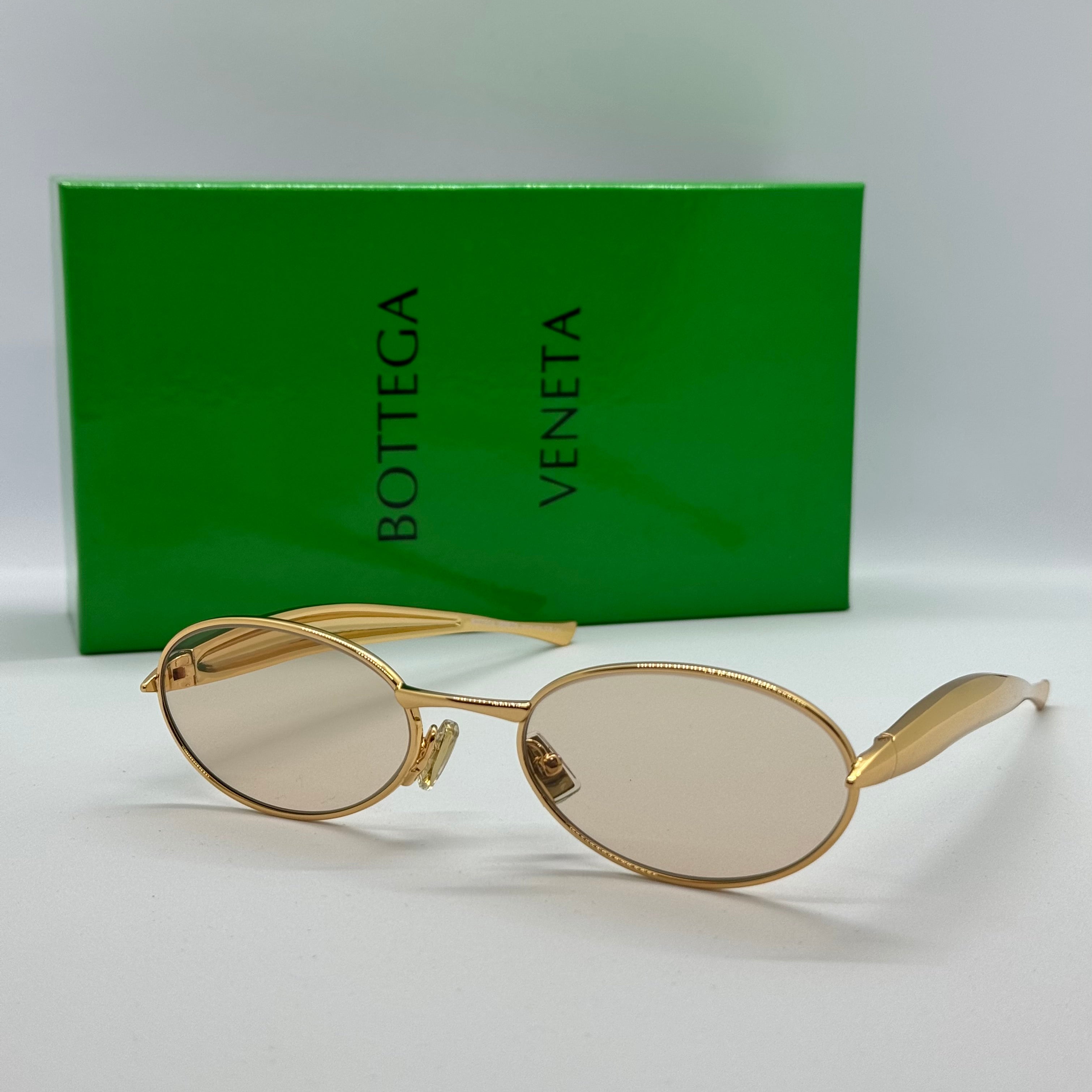 модел Moorona Light