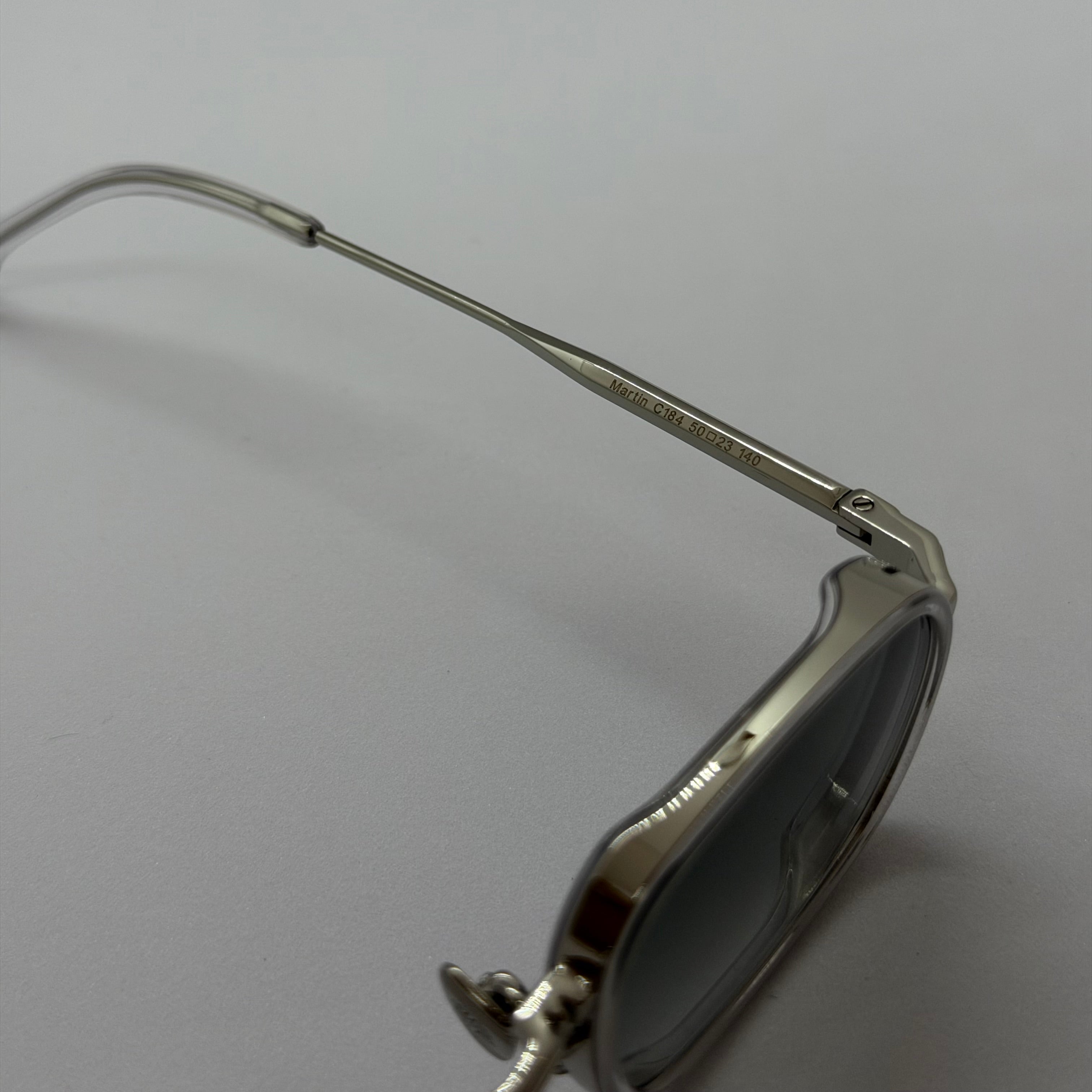 модел Anima Silver