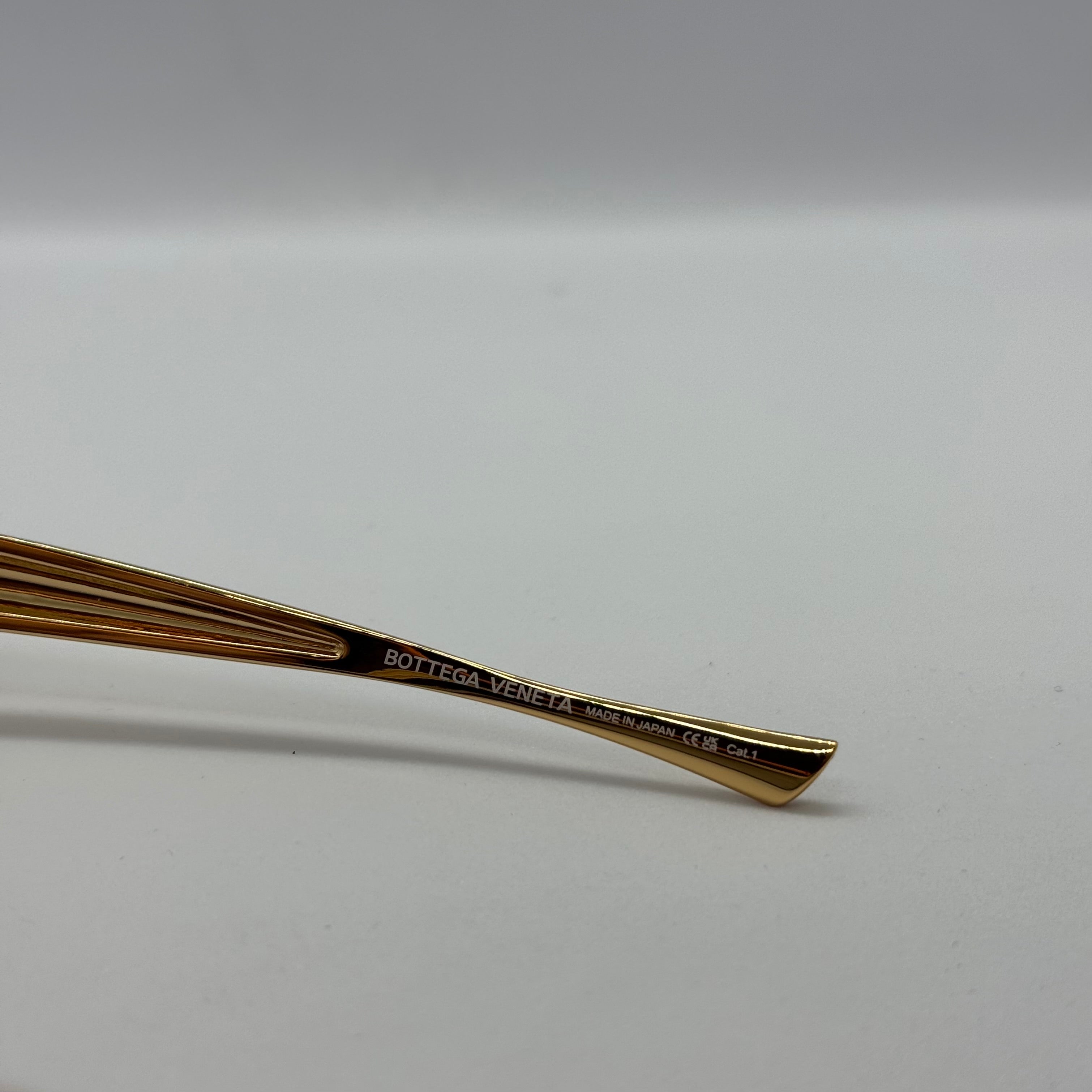 модел Moorona Light