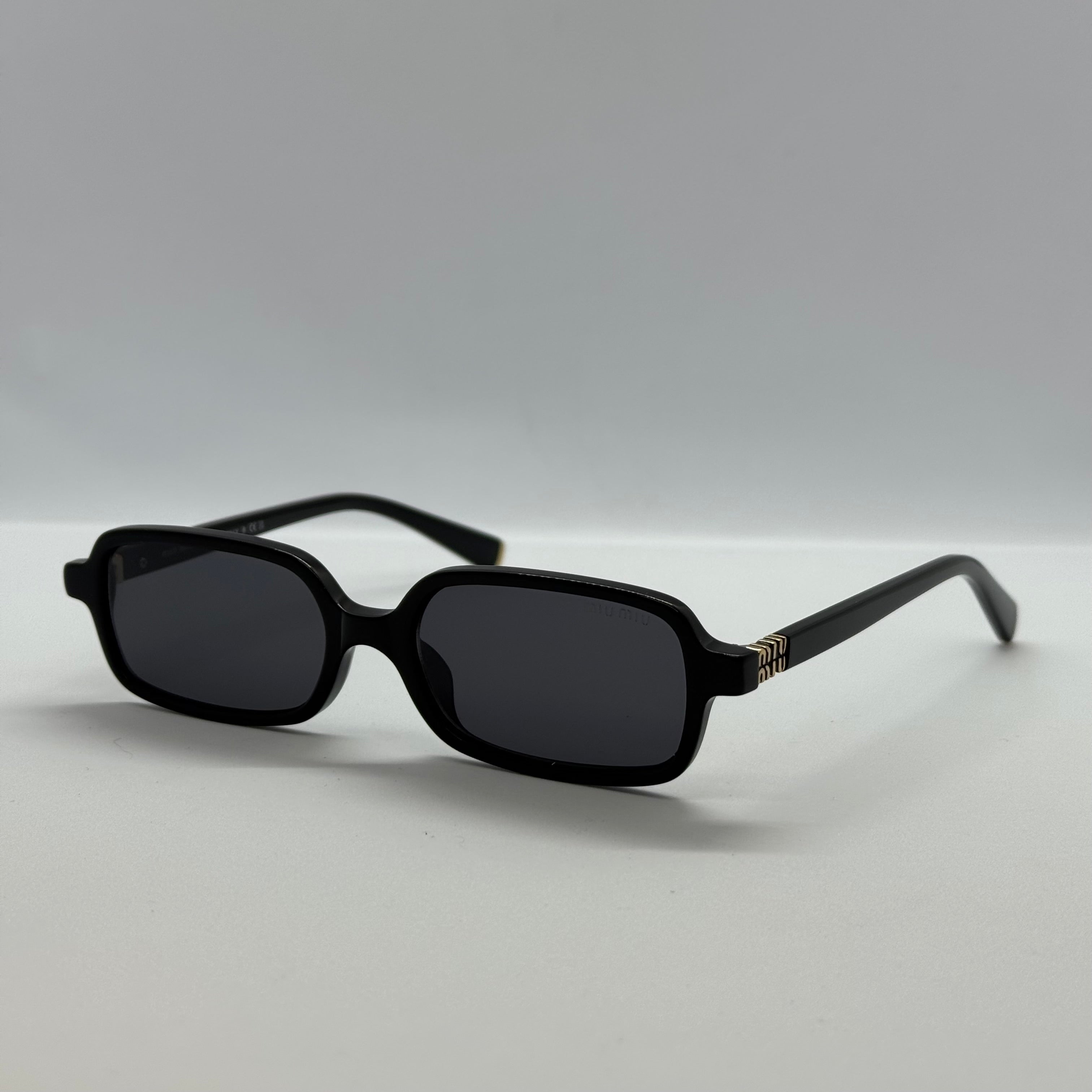 модел Noiris Black