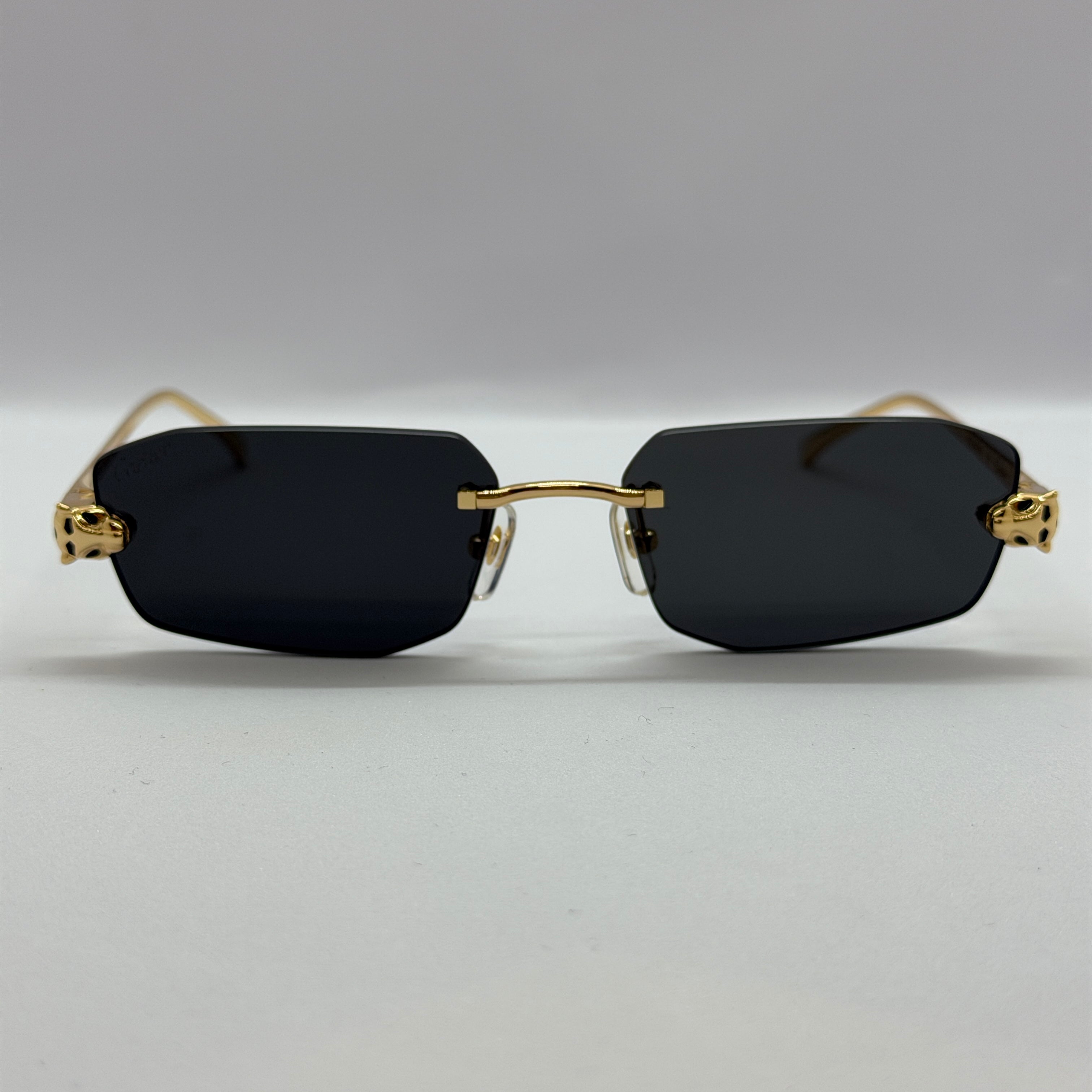 модел Pelazo Black