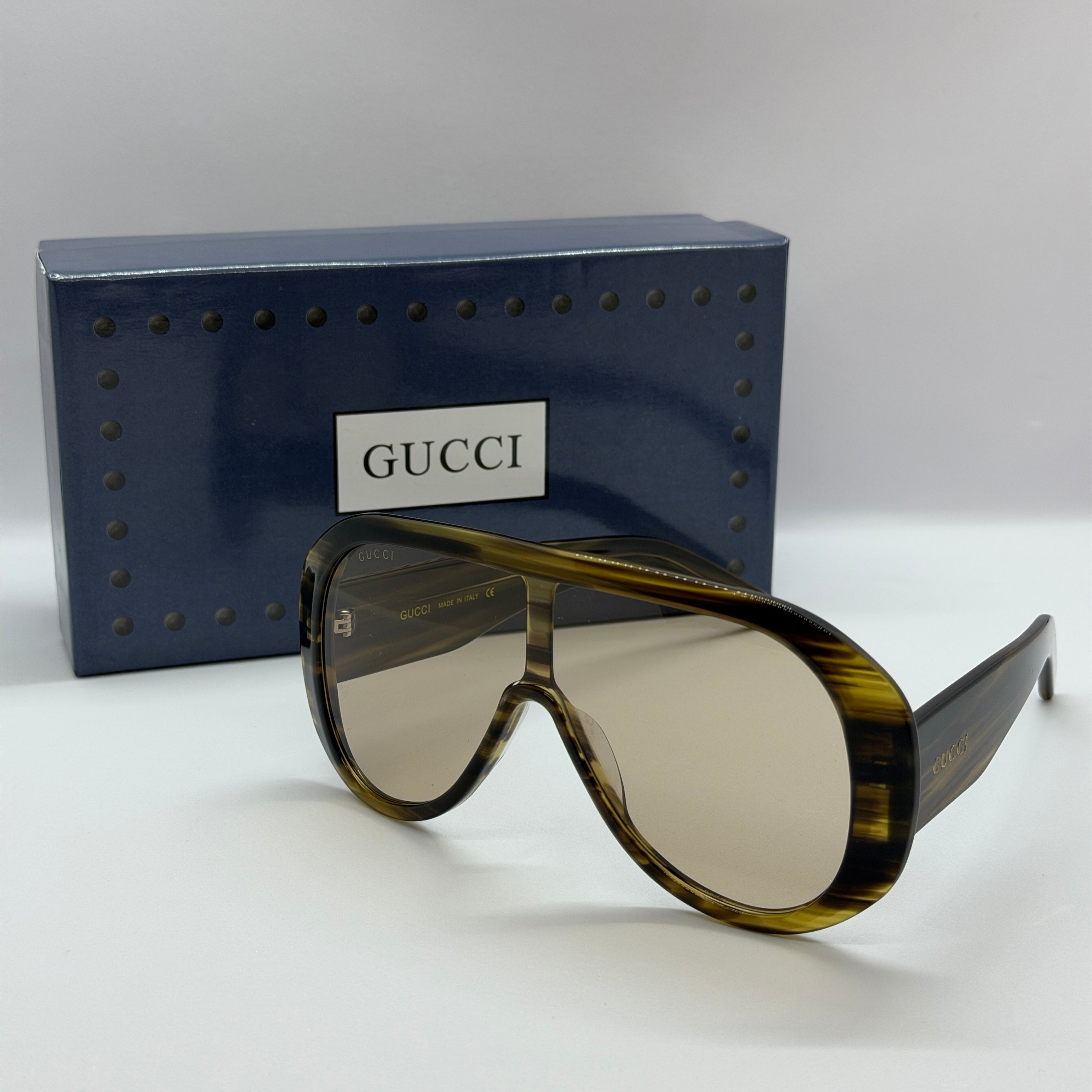 модел Glare Beige