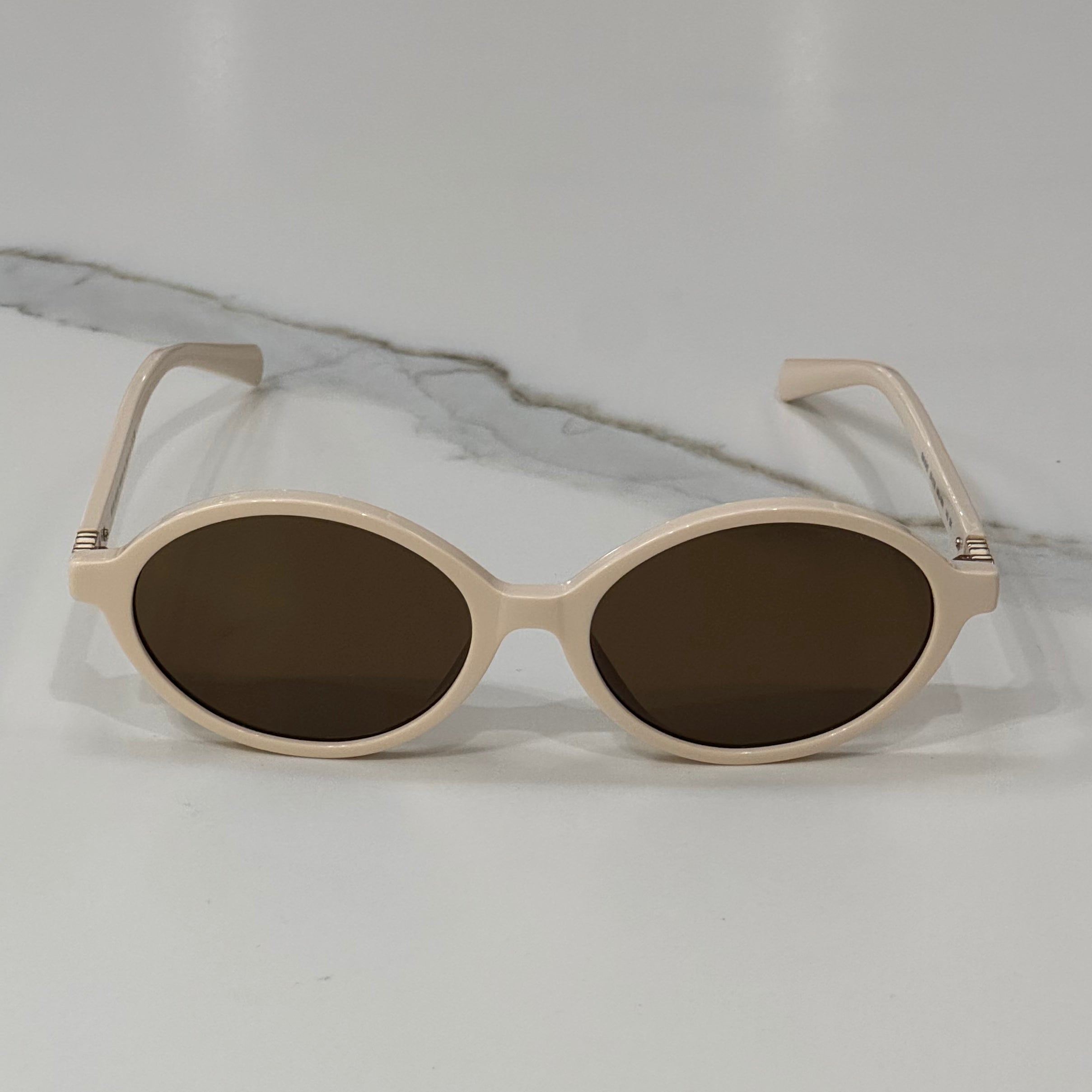 модел Ivory Line
