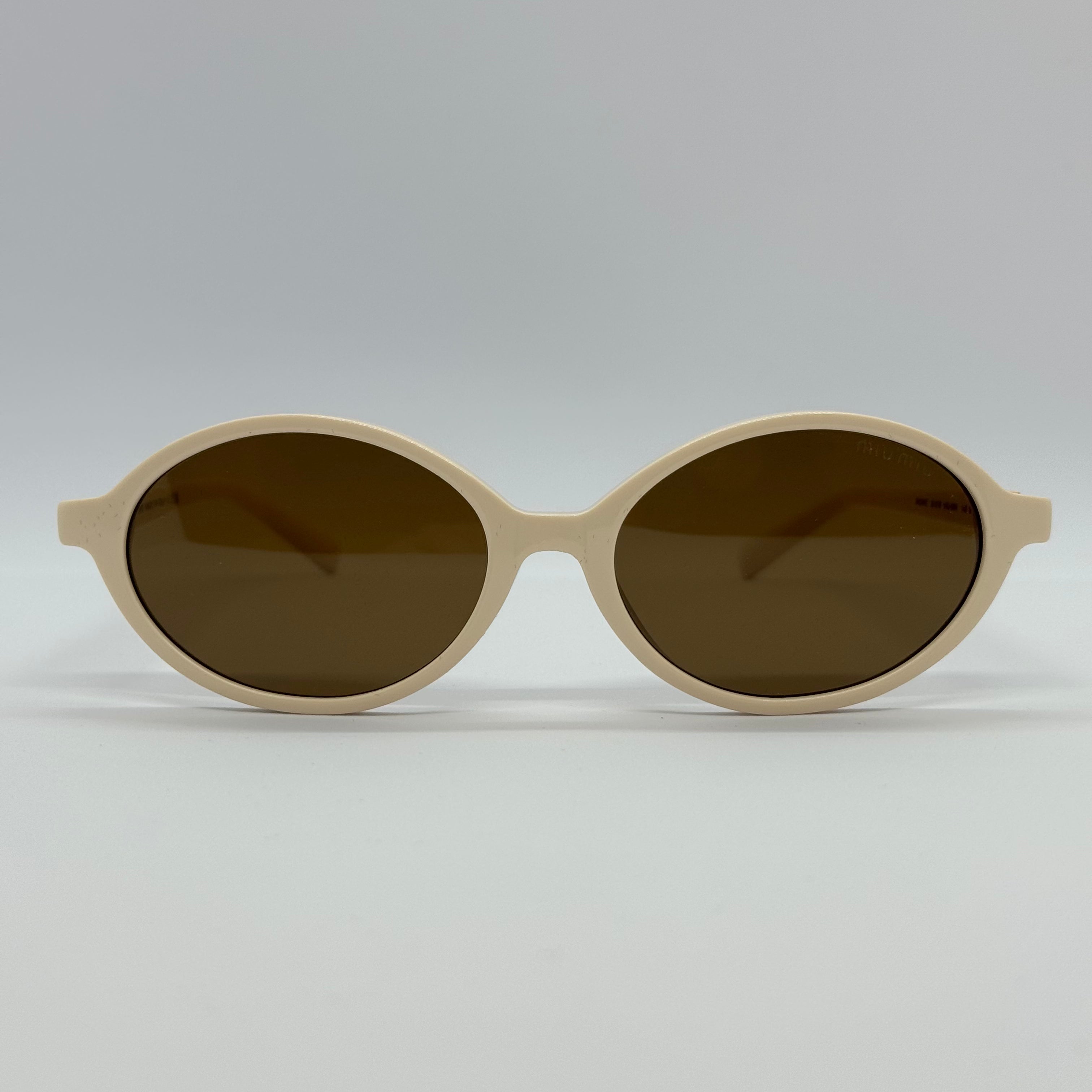 модел Ivory Line