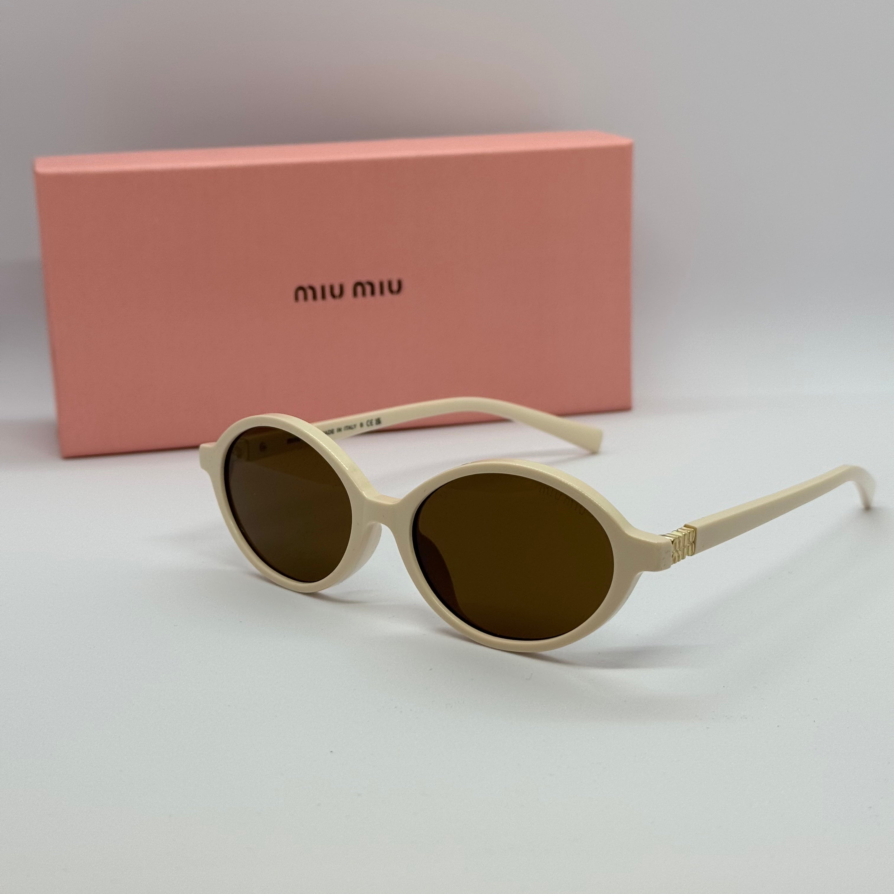 модел Ivory Line