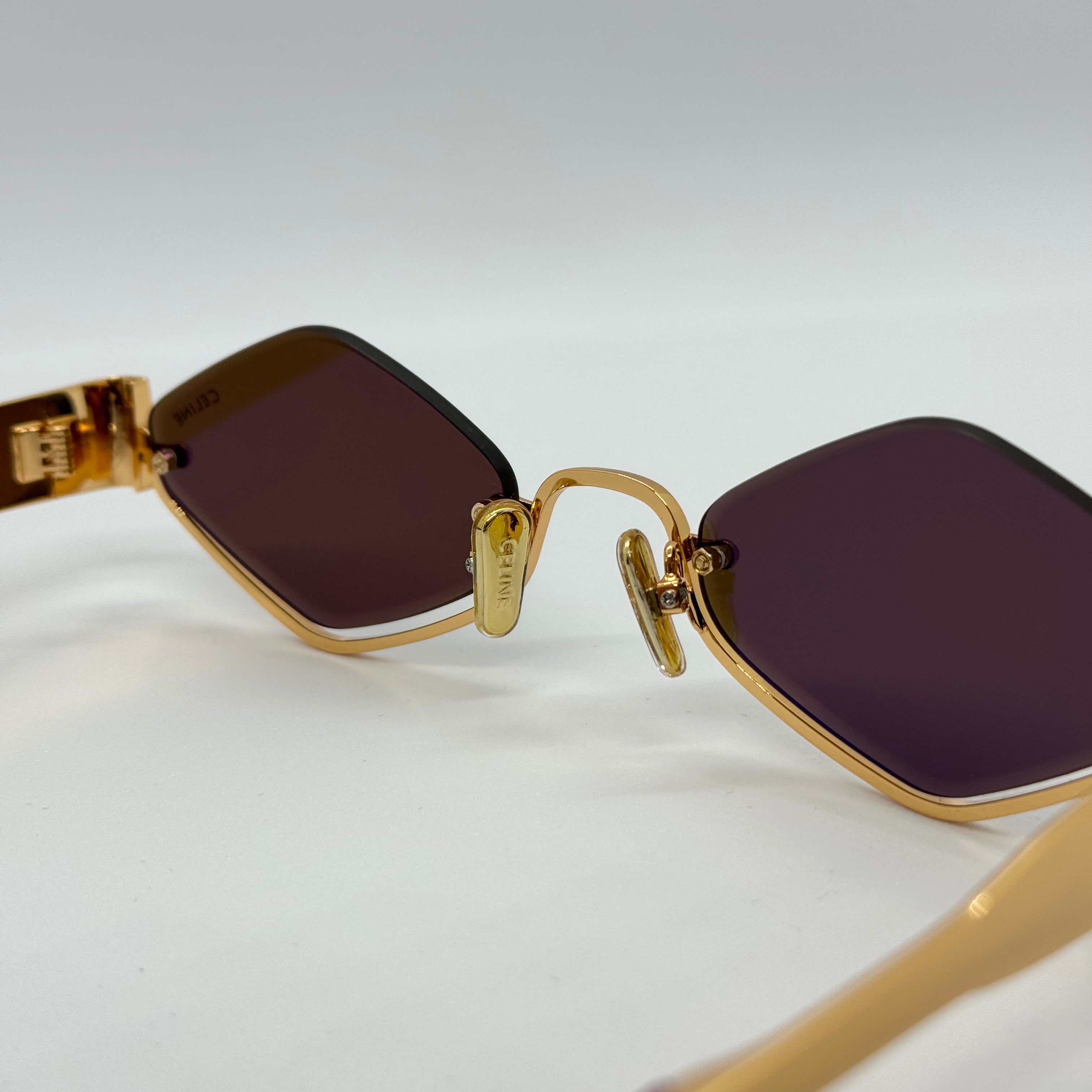 модел Icon Cut Brown